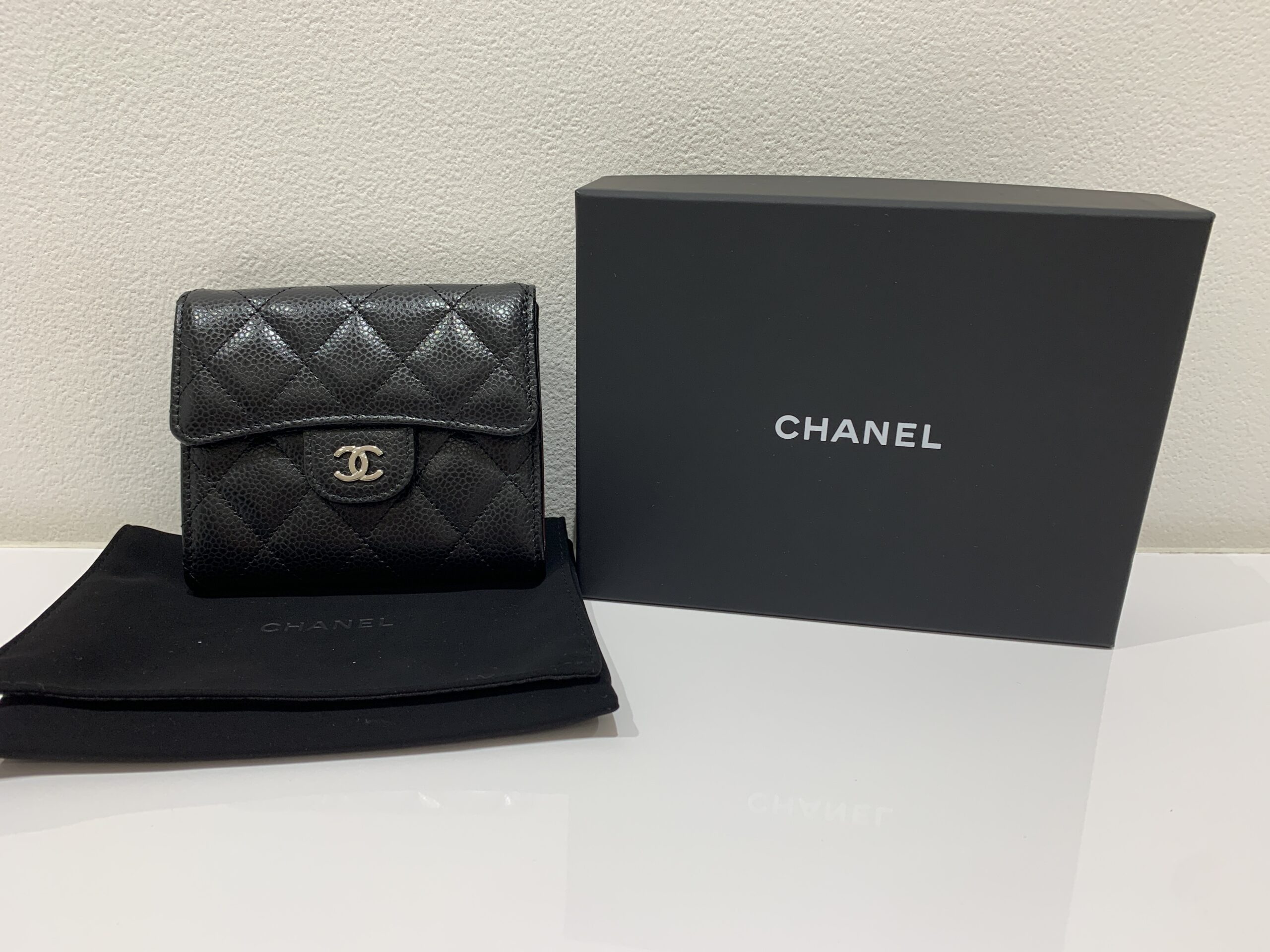 CHANEL/シャネル マトラッセ キャビアスキン ２つ折り財布 AP0231Y01588　いちふじパオ田原店