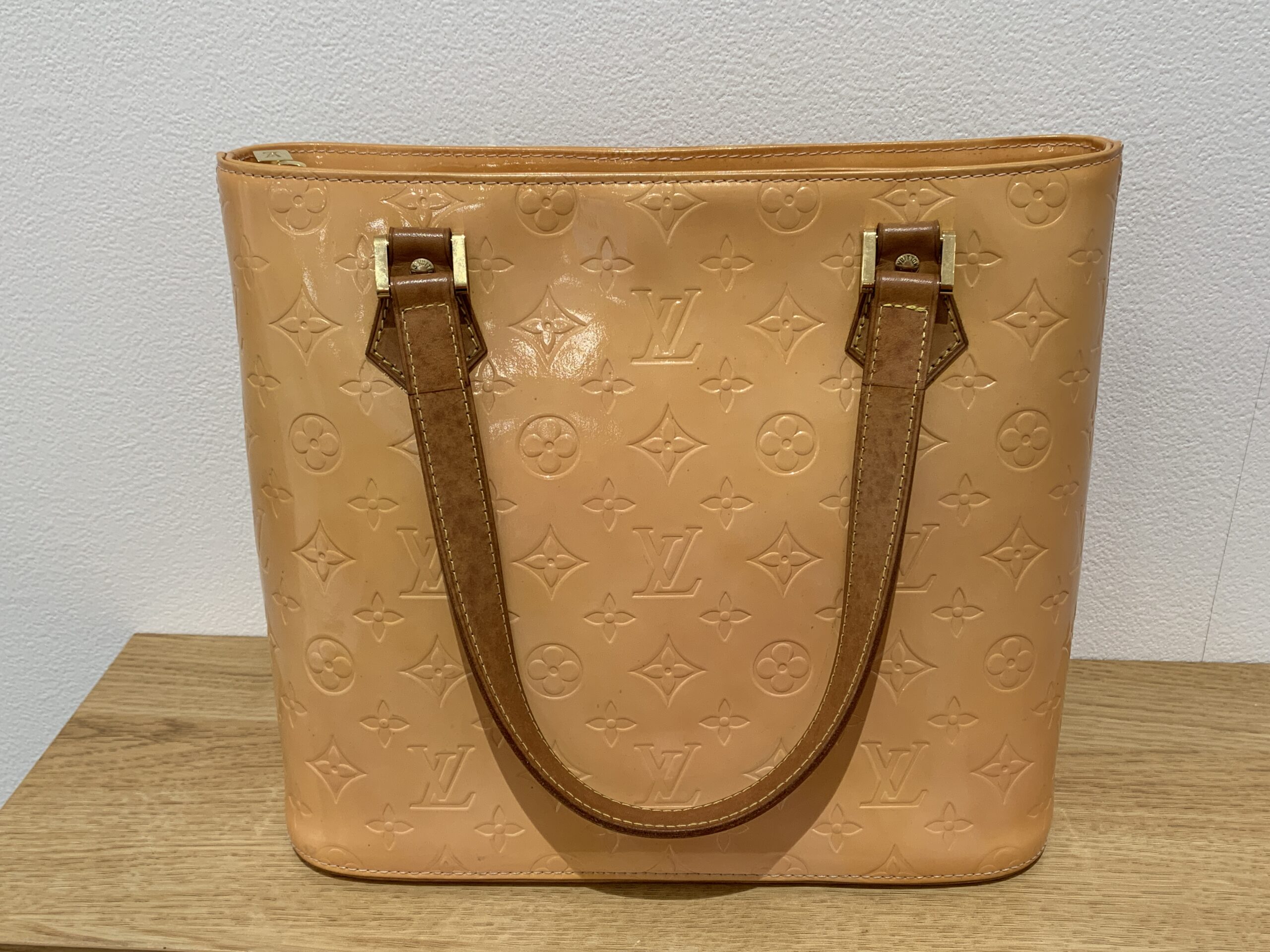 Louis Vuitton/ルイヴィトン　 モノグラム・ヴェルニ・ローズ（ピンク）M91054　いちふじパオ田原店