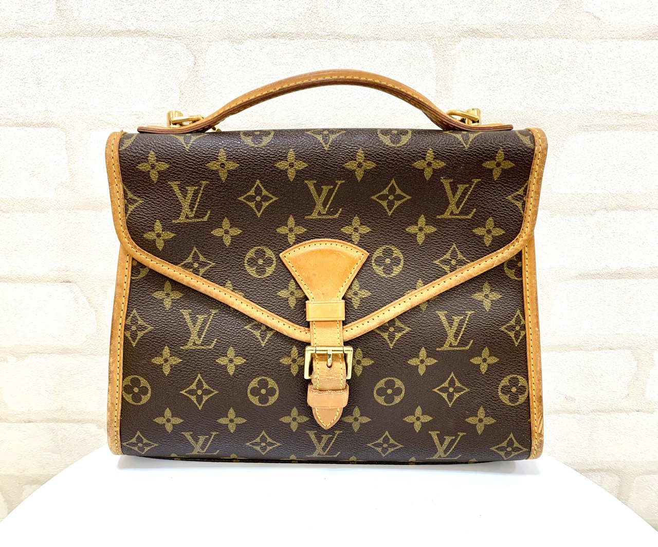 ✨LOUIS VUITTON/ルイヴィトンM51122モノグラムベルエア👜を高価お買取り✨【伊豆の国市　大仁　田京　伊豆長岡　韮山　伊豆市　修善寺】