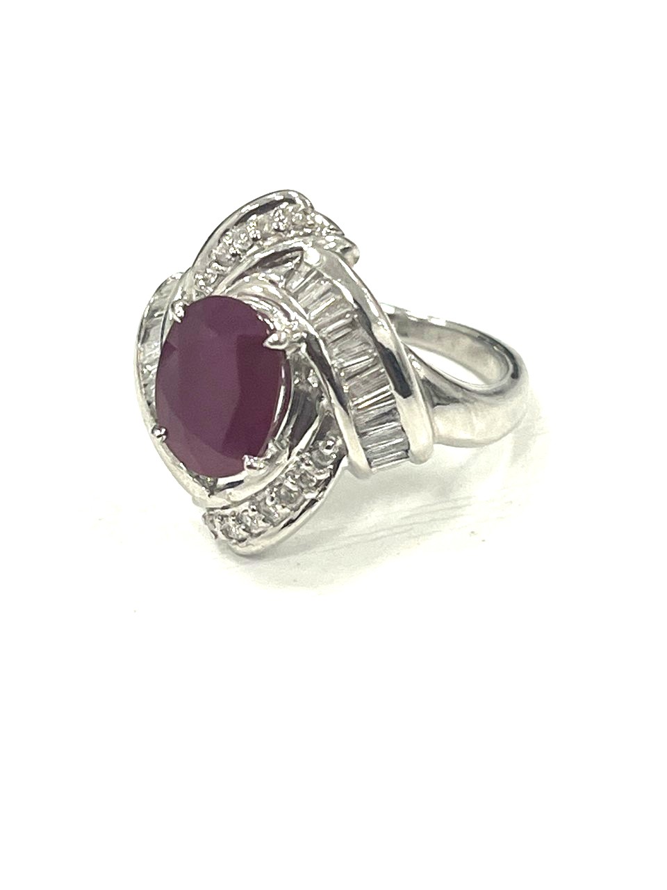 Pt900 ルビー/2.08ct ダイヤ/0.51ct リング