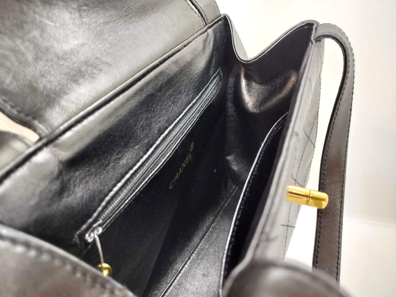 CHANEL マトラッセ ハンドバッグ