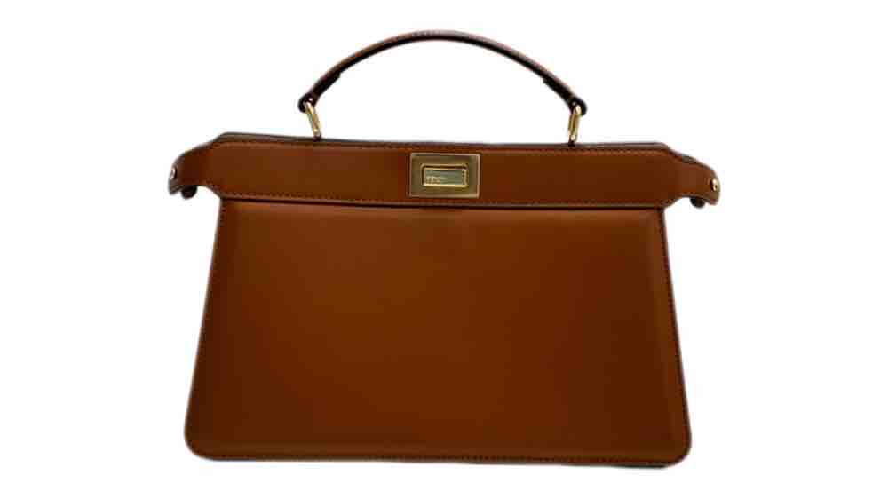 FENDI　フェンディ　ピーカブー