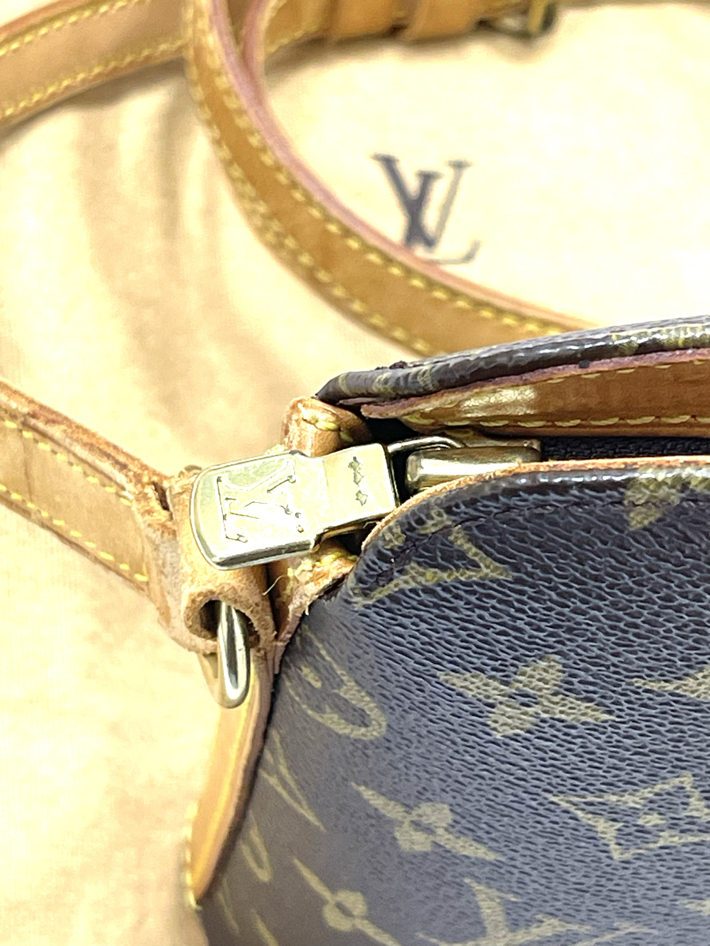 LV Louis Vuitton M51290 モノグラム ドルーオ VI0009