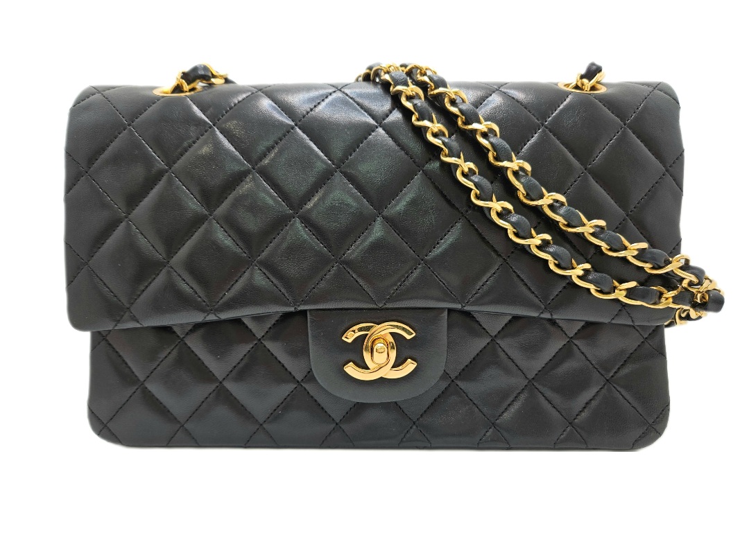 CHANEL マトラッセ WフラップWチェーン/ラムスキン