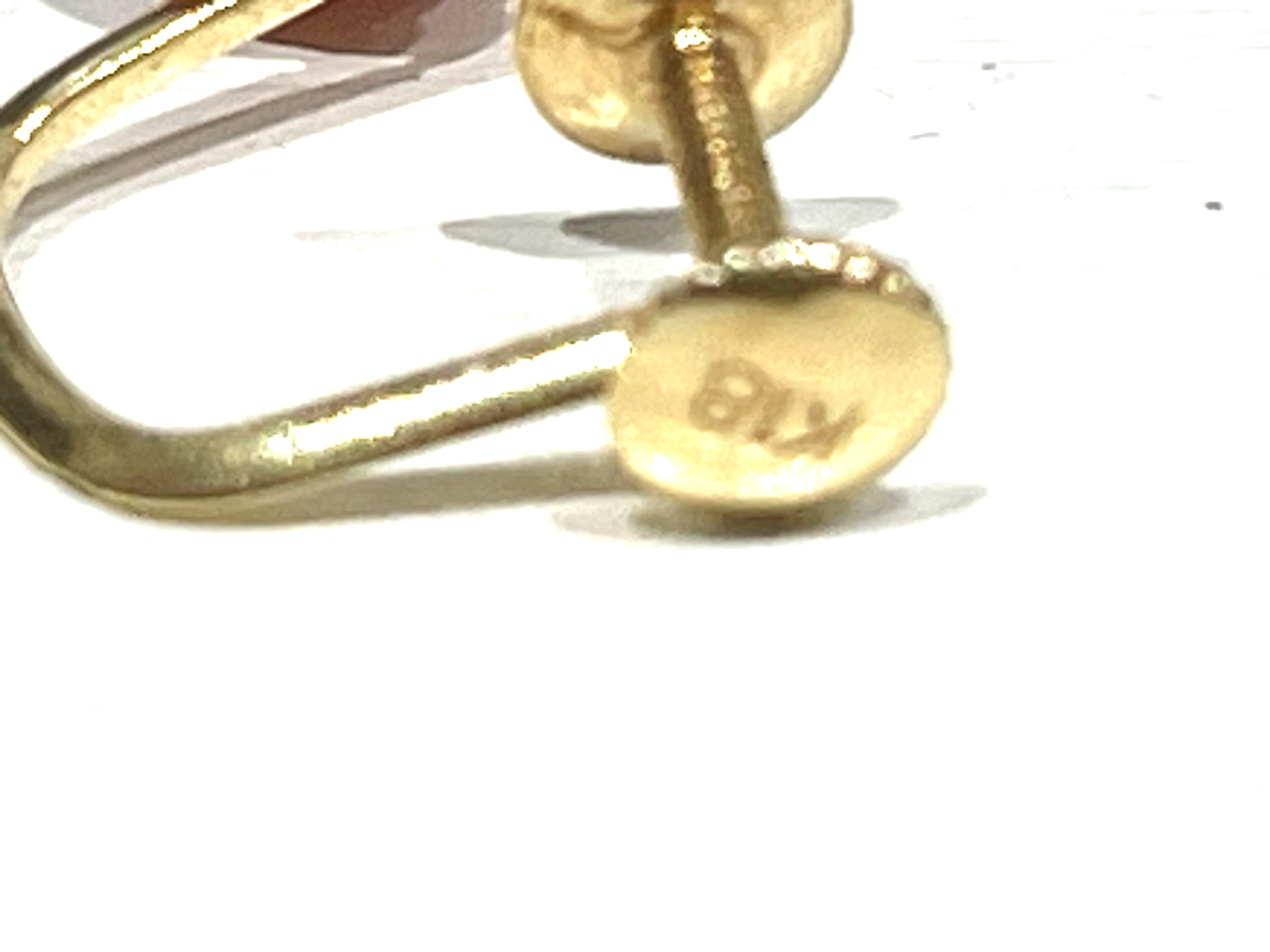 K18　サンゴ付きイヤリング　サンゴ：7.7mm