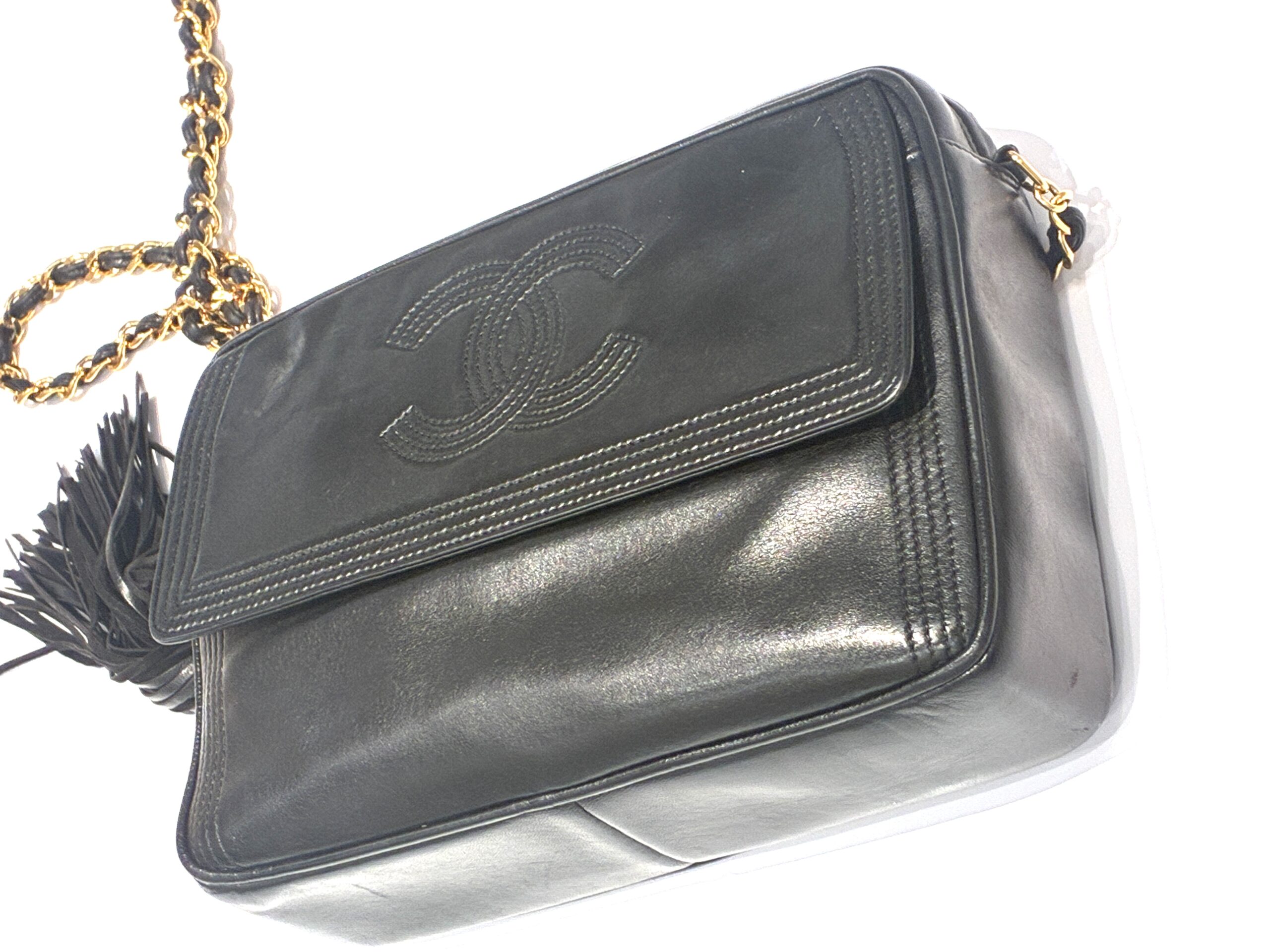 CHANEL　チェーンショルダーバック　フリンジ