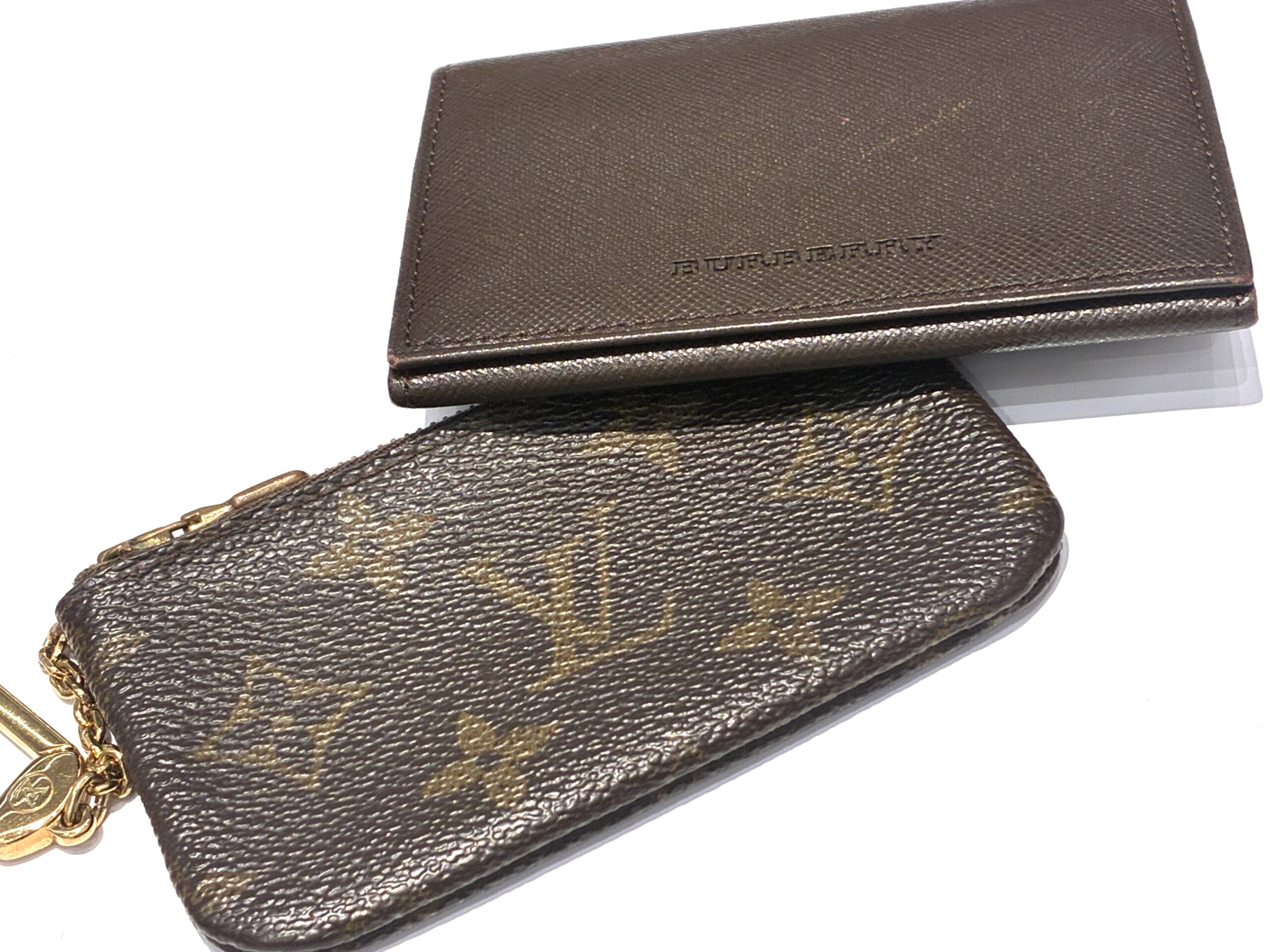 ルイヴィトンポシェットクレ　Burberryカードケース