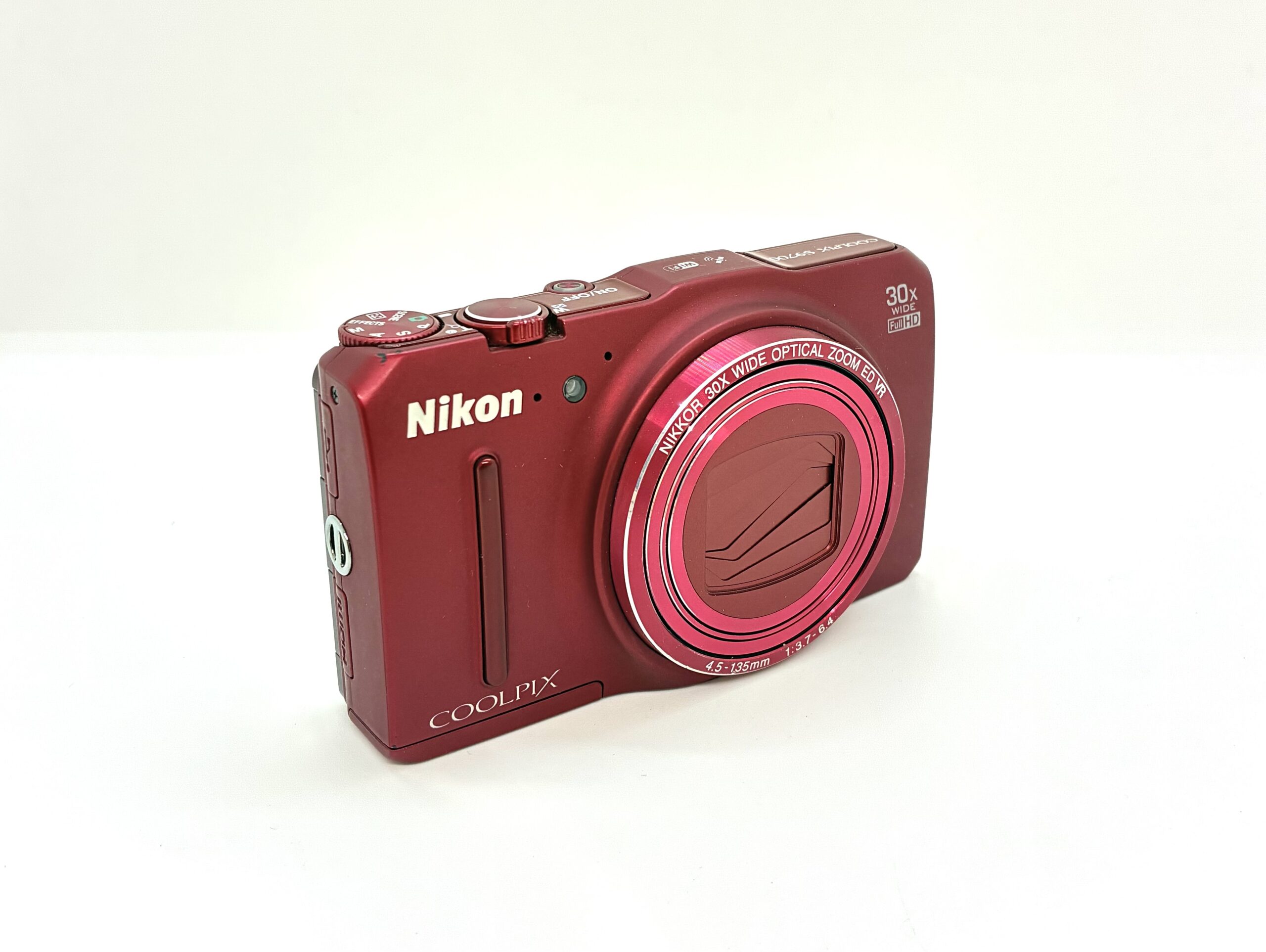 NikonCOOLPIX S9700
