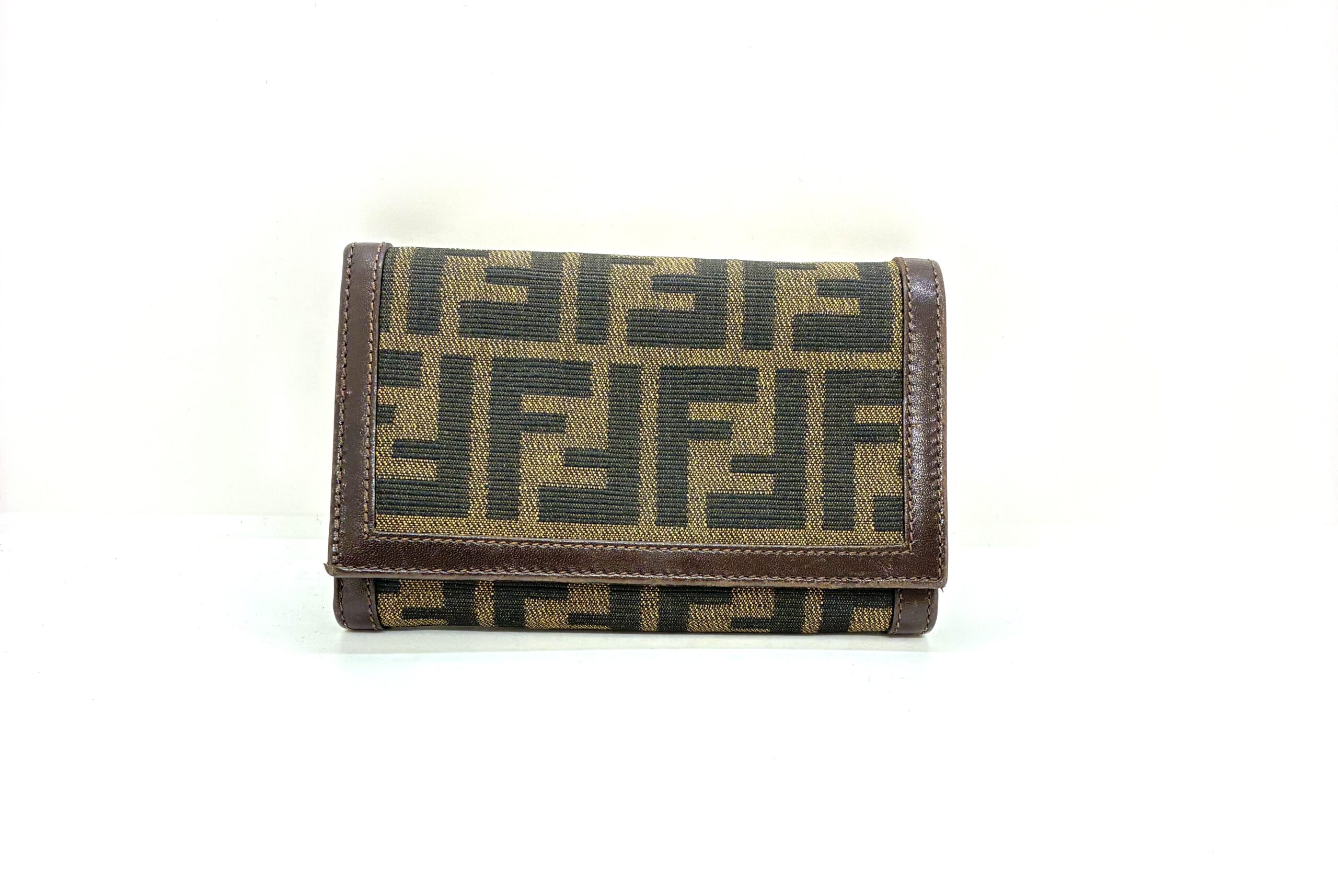 FENDI フェンディ ズッカ柄 ウォレット ブランド財布買取り 財布買取り 二つ折り財布