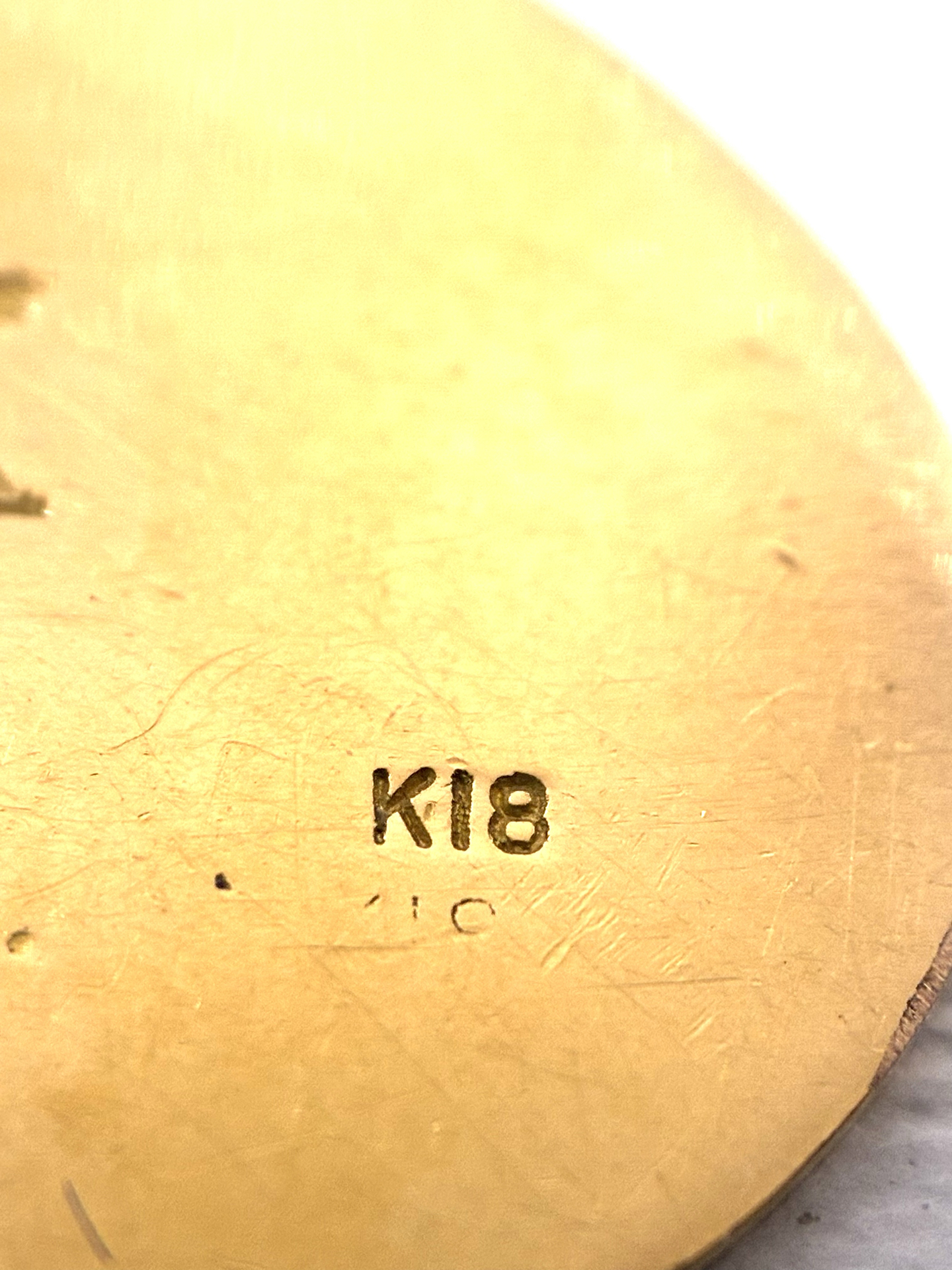 K18 18金 薔薇デザイン ペンダントトップ