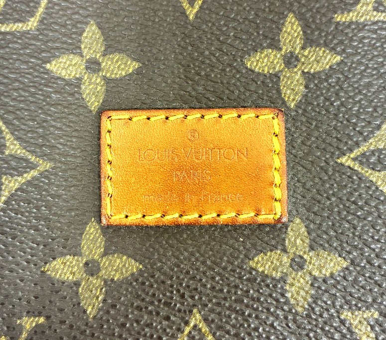 Louis Vuitton  M42256  ソミュール バッグ