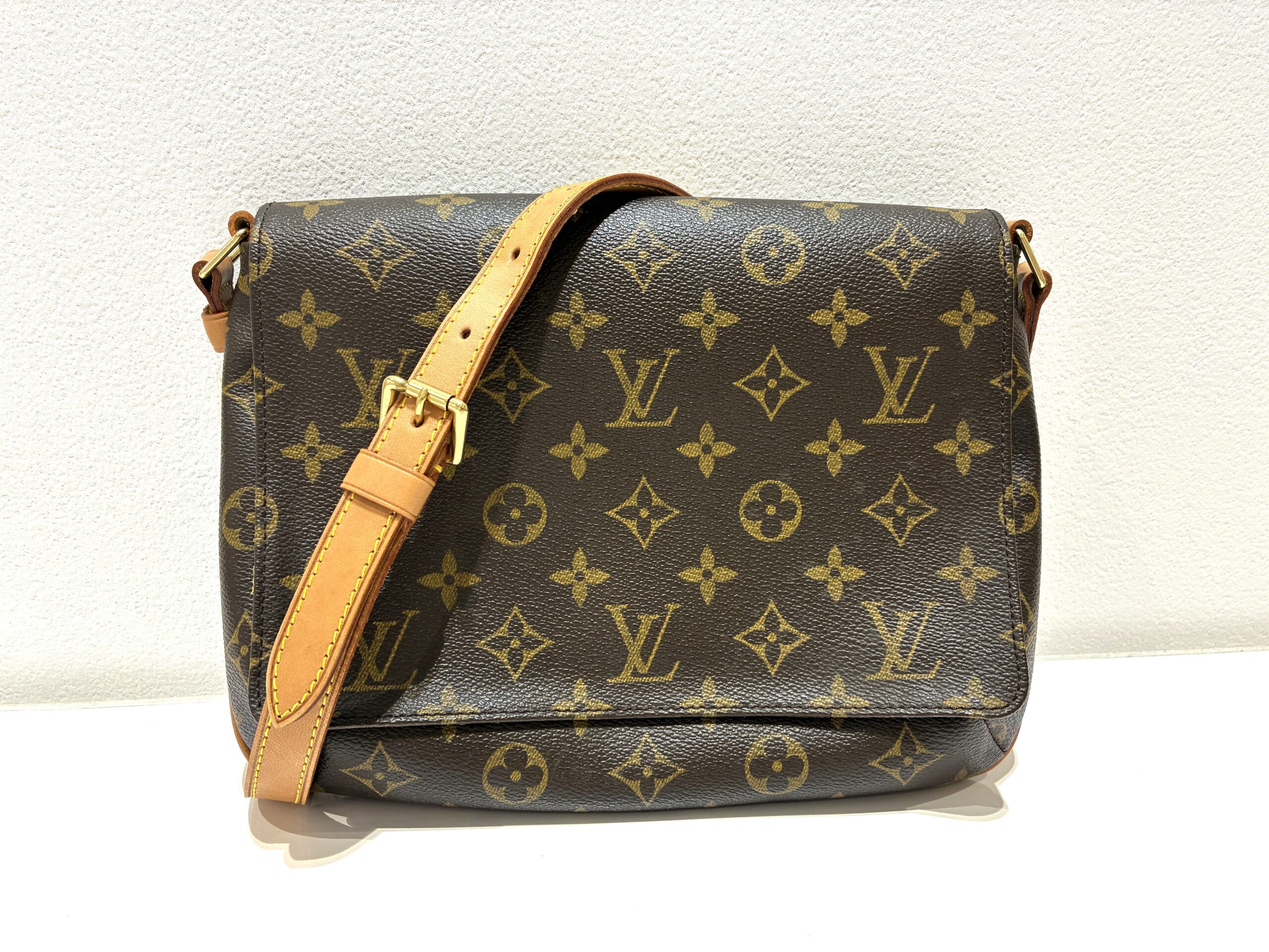 Louis Vuitton/ルイ・ヴィトン モノグラム ミュゼット タンゴ M51388