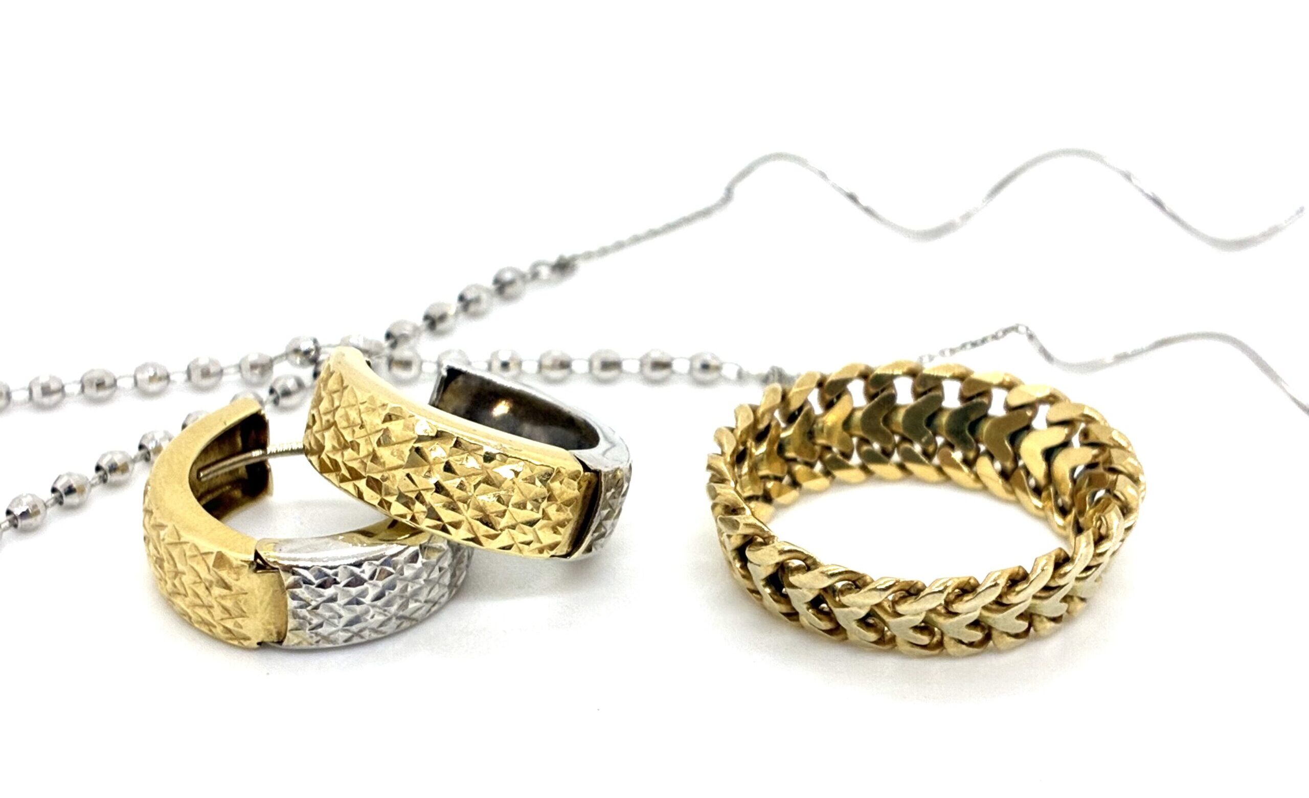 18金　金　ピアス　リング