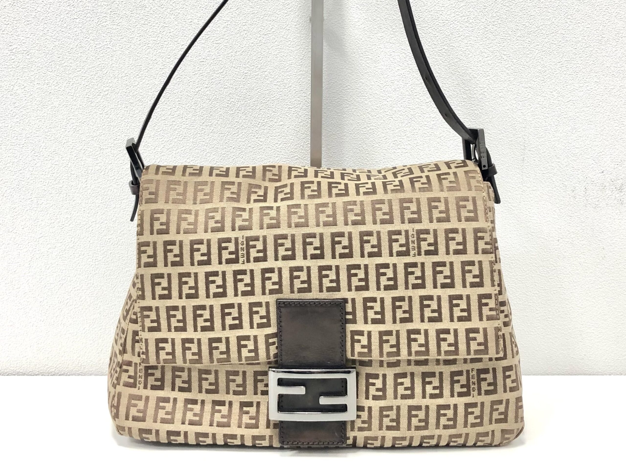 FENDI/フェンディ ズッカ柄 マンマバゲット