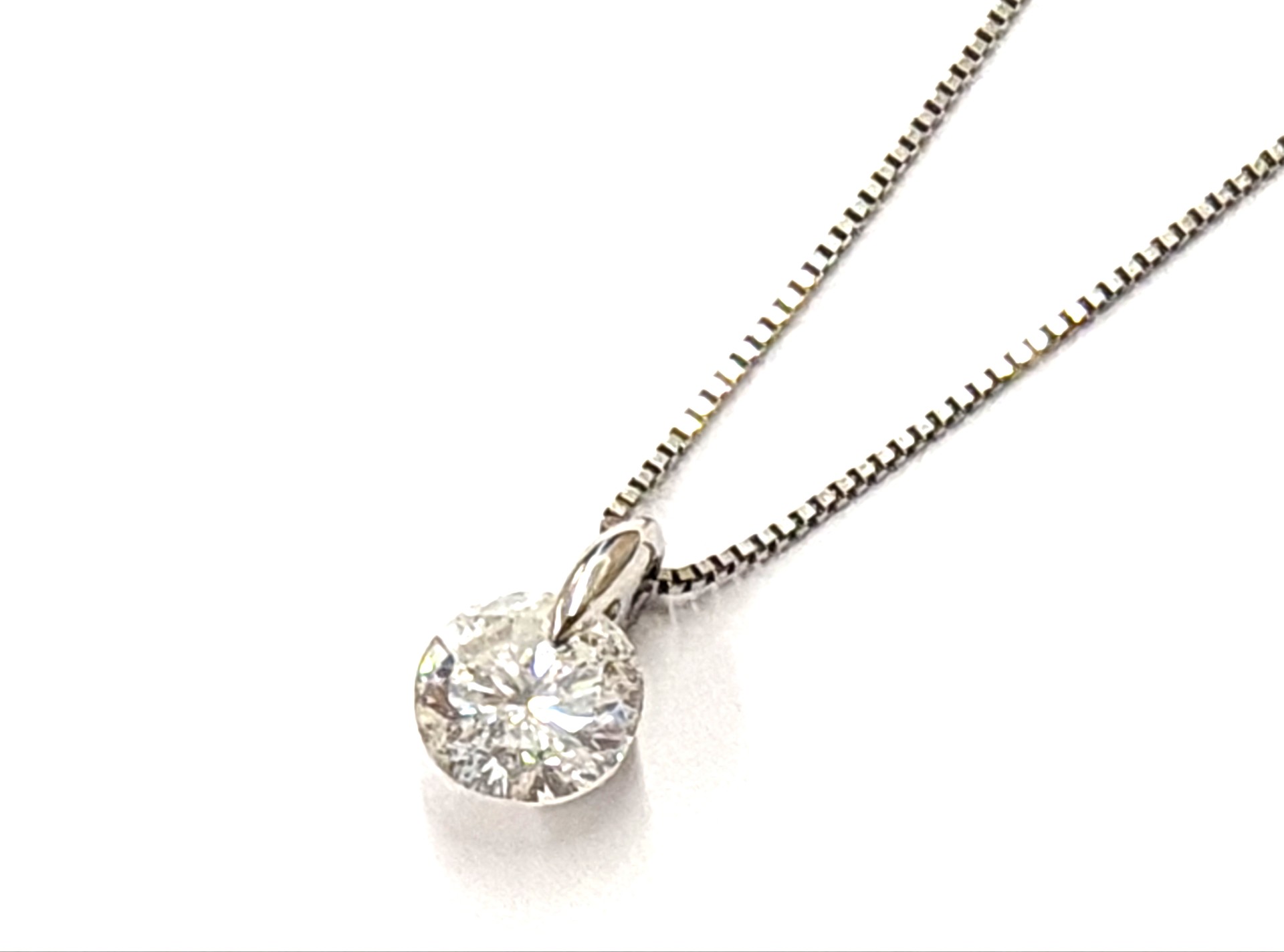 Pt850 ダイヤモンドネックレス