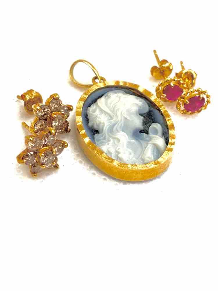 #買取専門いちふじ #マックスバリュ熱海店 #熱海買取 #K18高価買取 #カメオ買取 #金相場高騰 #K18アクセサリー #金買取 #ジュエリー買取 #アクセサリー買取 #カメオジュエリー #高価買取強化中 #金プラチナ買取 #熱海ショッピング