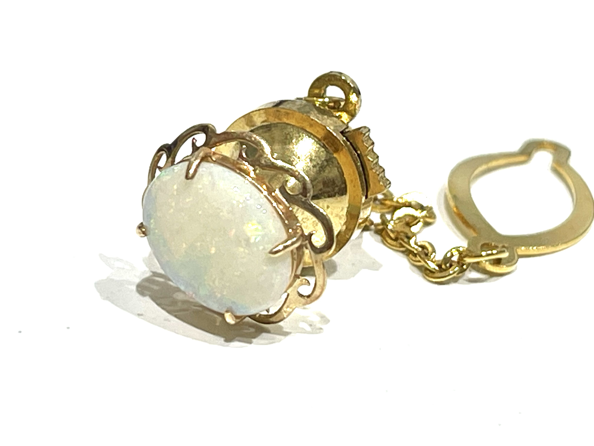 K18のオパール付タイタック