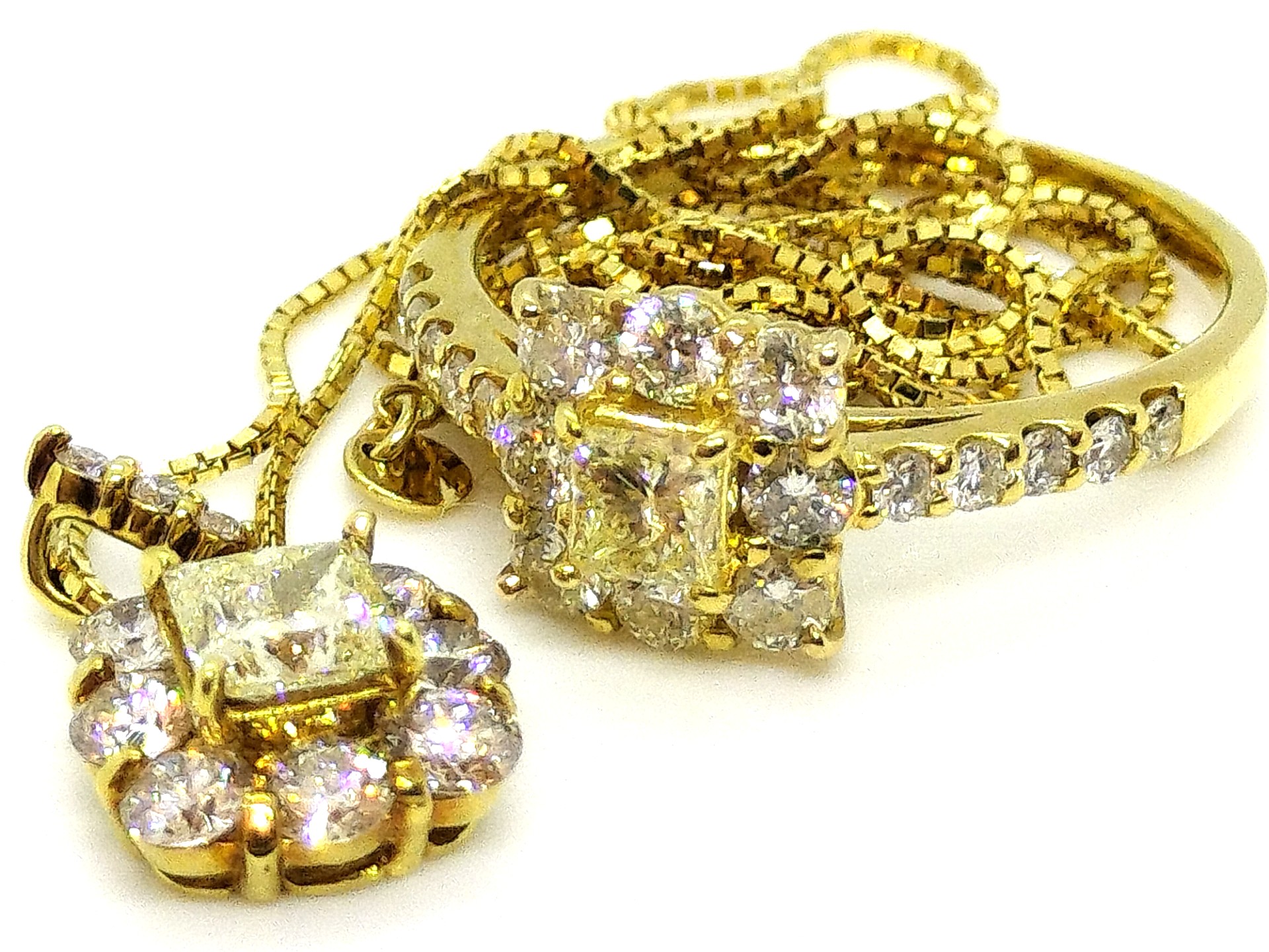 ダイヤモンド ネックレス