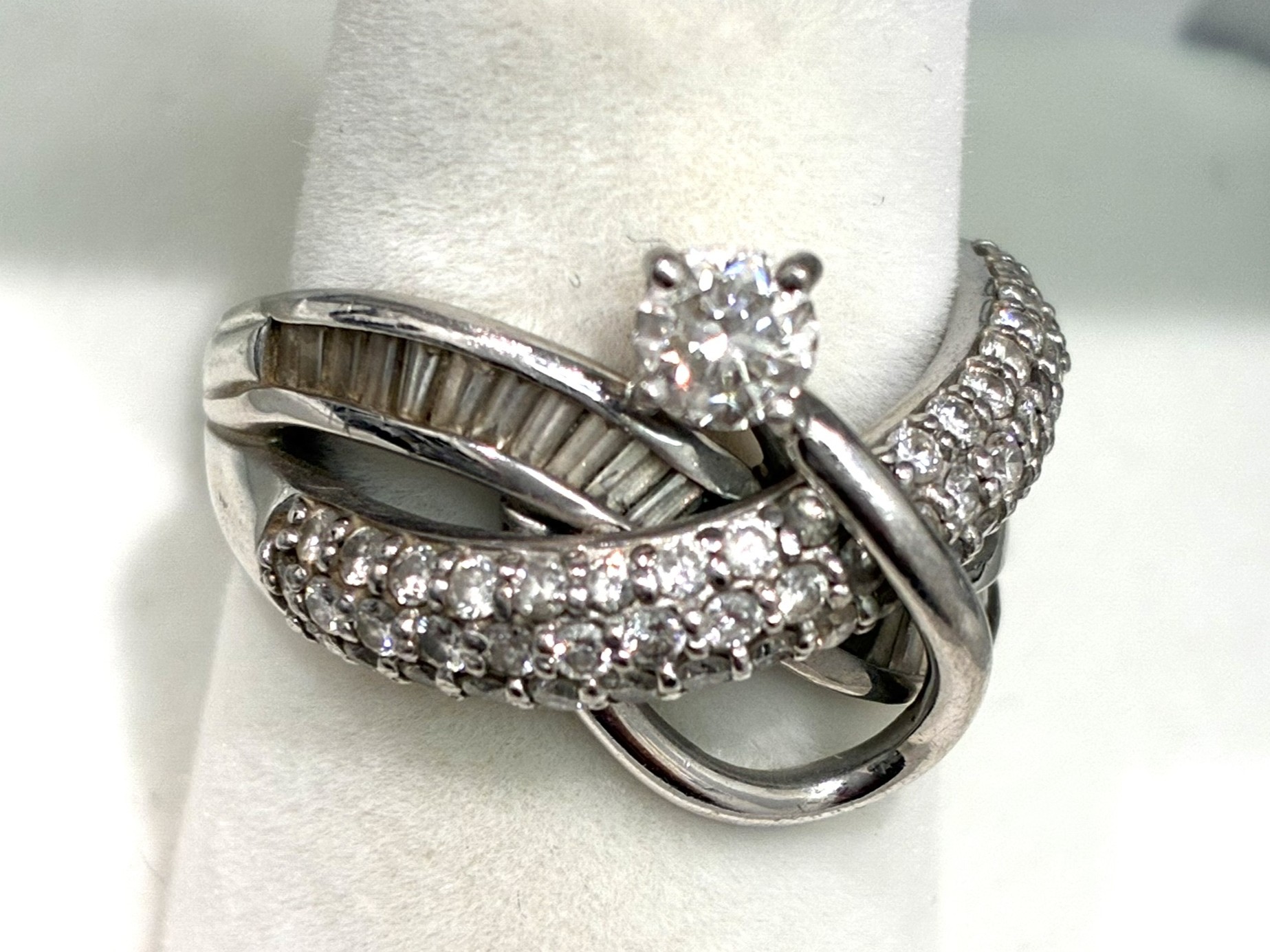 Pt900 ダイヤモンドリング