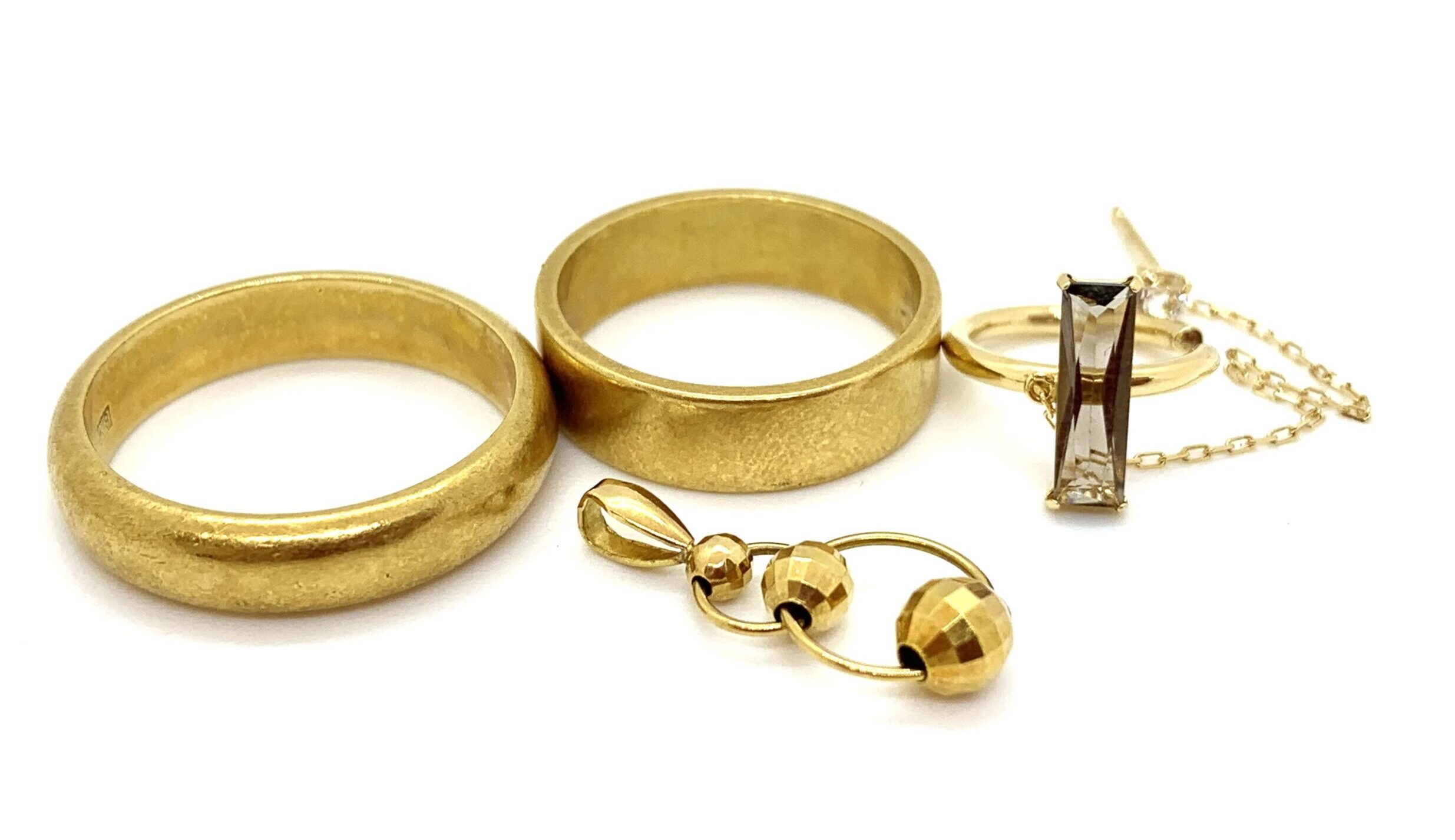 18金　K18　かまぼこリング　円筒リング　トップ