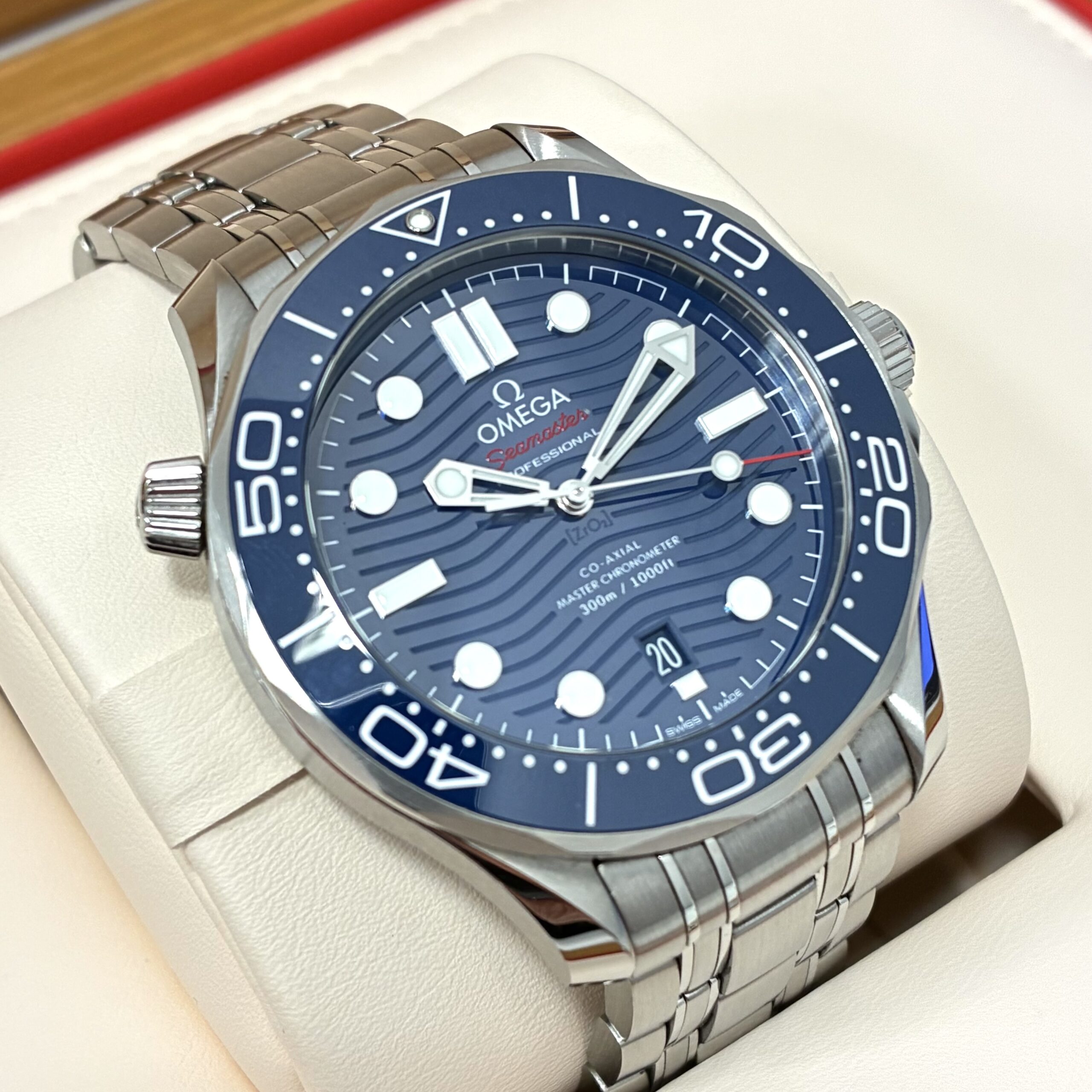 OMEGA/オメガ シーマスター ダイバー300M 210.30.42.20.03.001