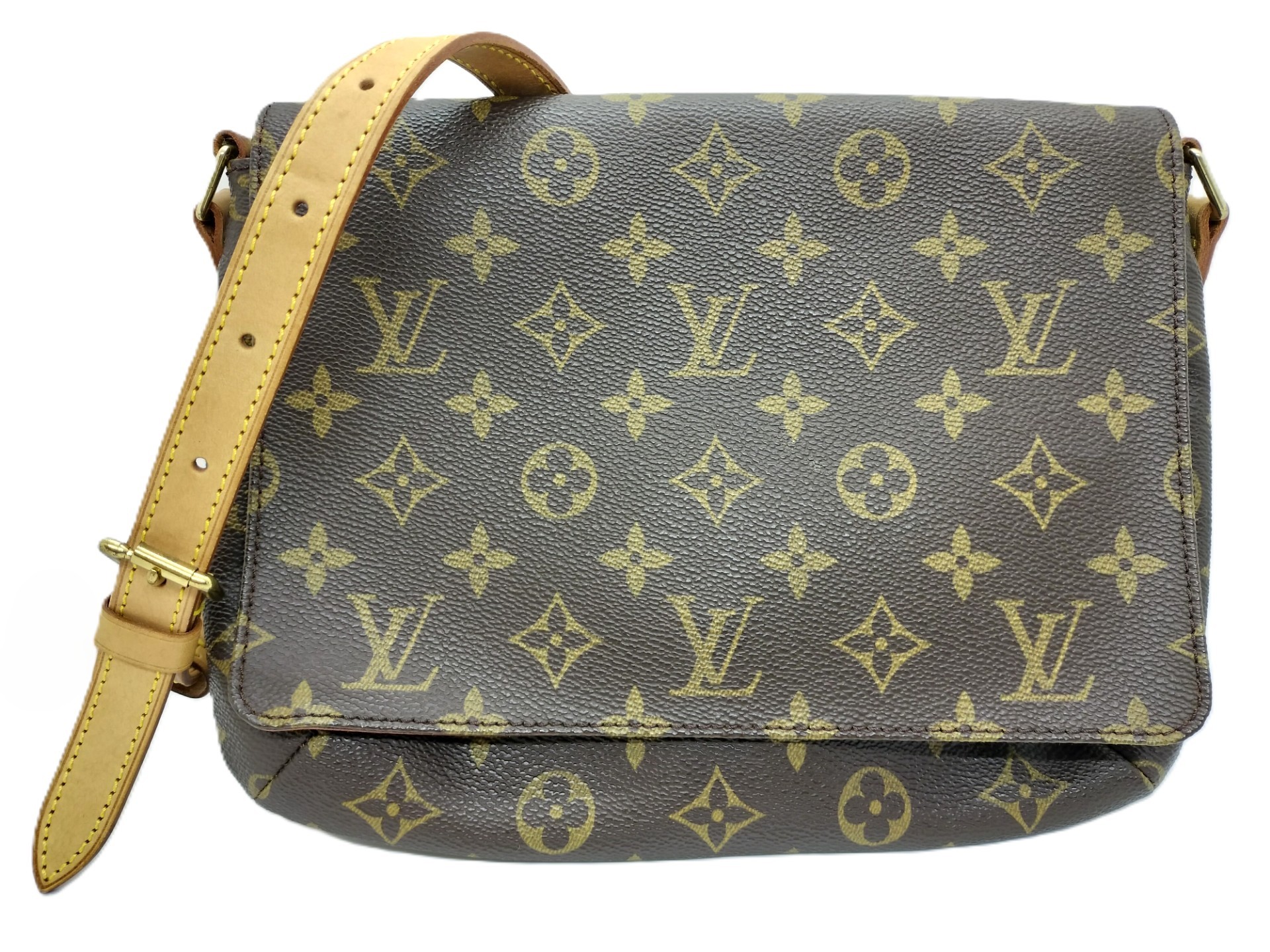 ヴィトン　ミュゼットタンゴ