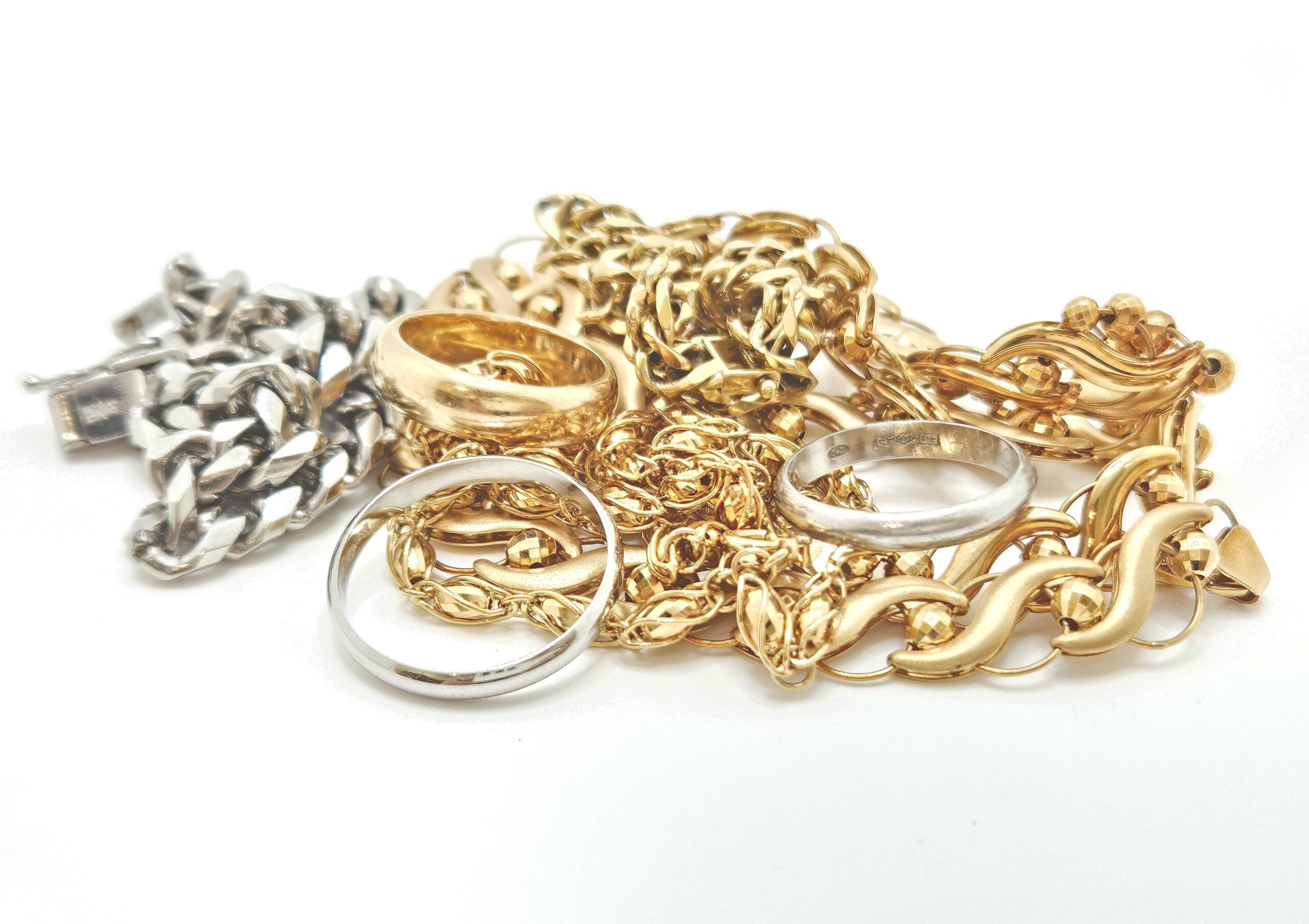 貴金属アクセサリー