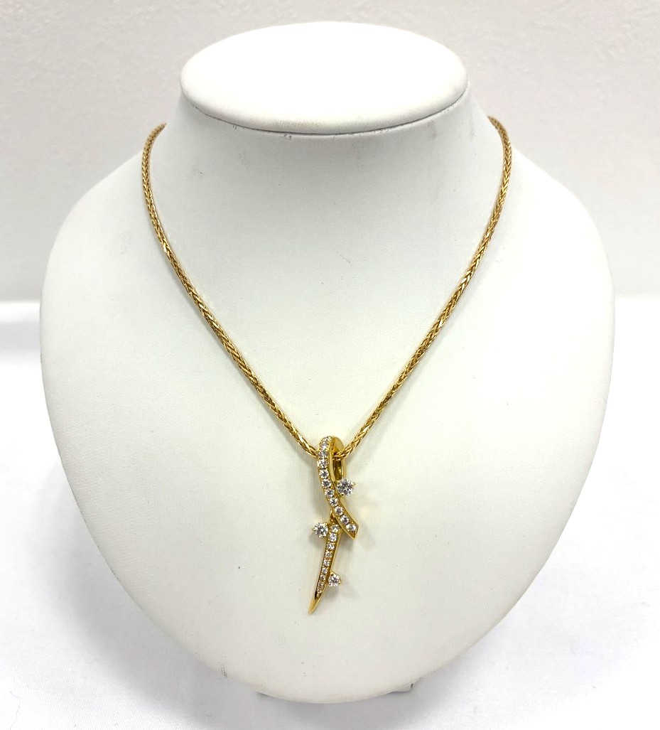 18金 ダイヤモンドデザインネックレス