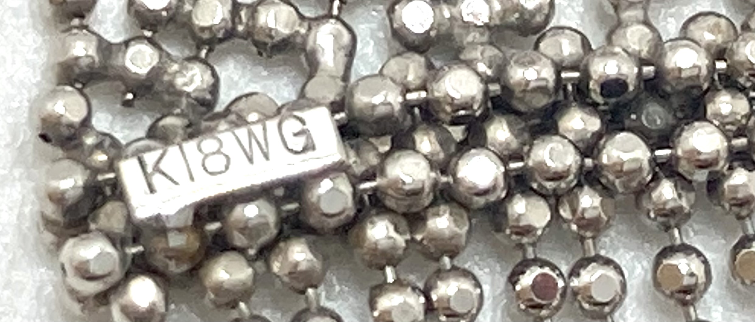 K18WG ネックレス