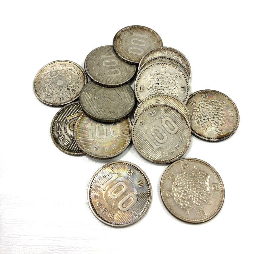 100円銀貨おまとめ