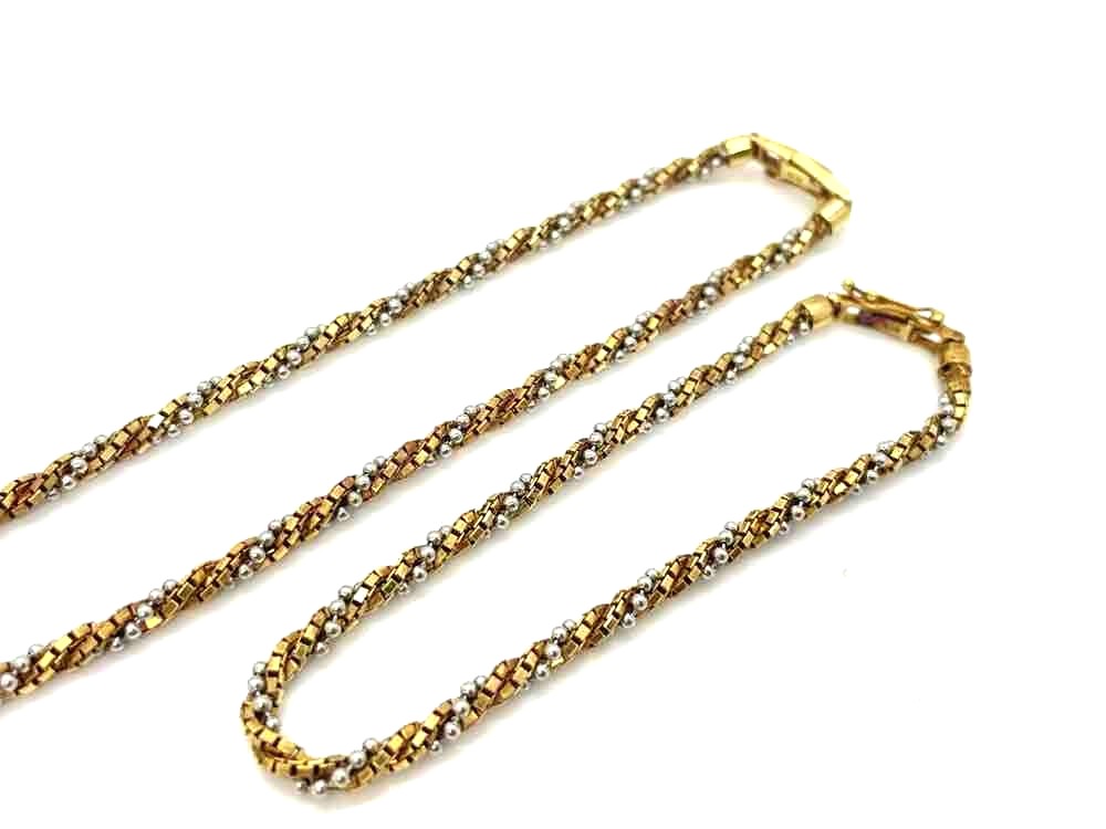 K18ネックレスとブレスレット