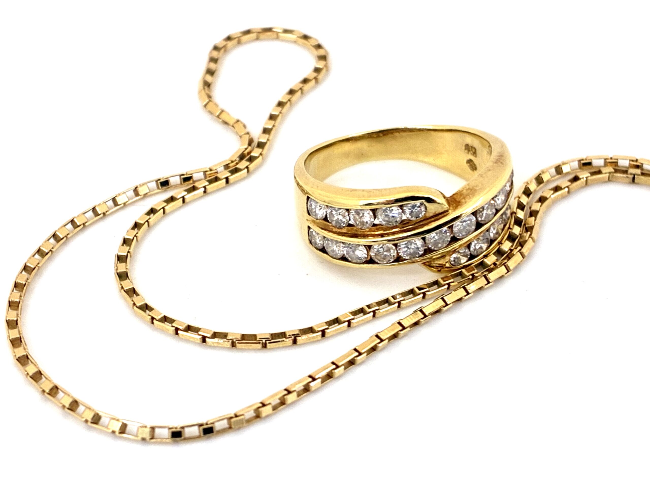 18金/K18　ダイヤモンドリング　ネックレス