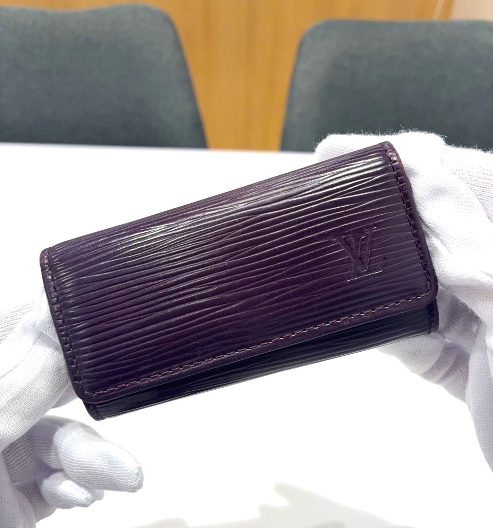 ルイヴィトン エピ キーケース