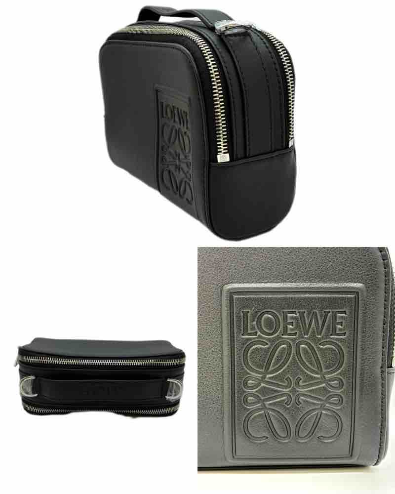 OEWE アナグラム カメラ クロスボディバッグ ミニ レザー 2WAYショルダーバッグ