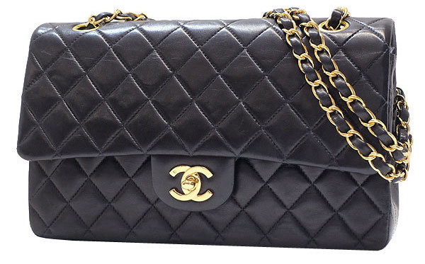 シャネル　マトラッセ　黒　ゴールド