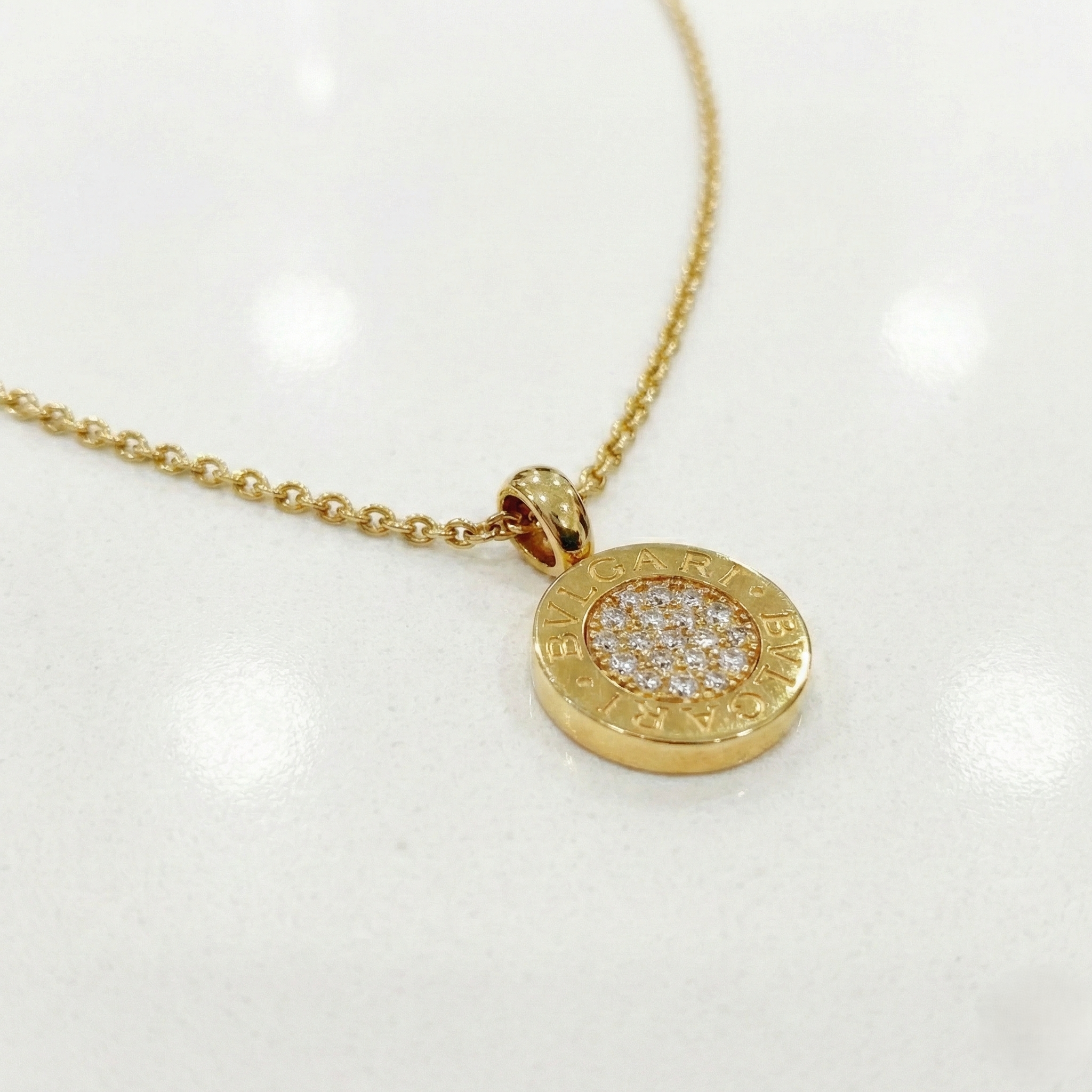 ブルガリブルガリ パヴェダイヤ 18金