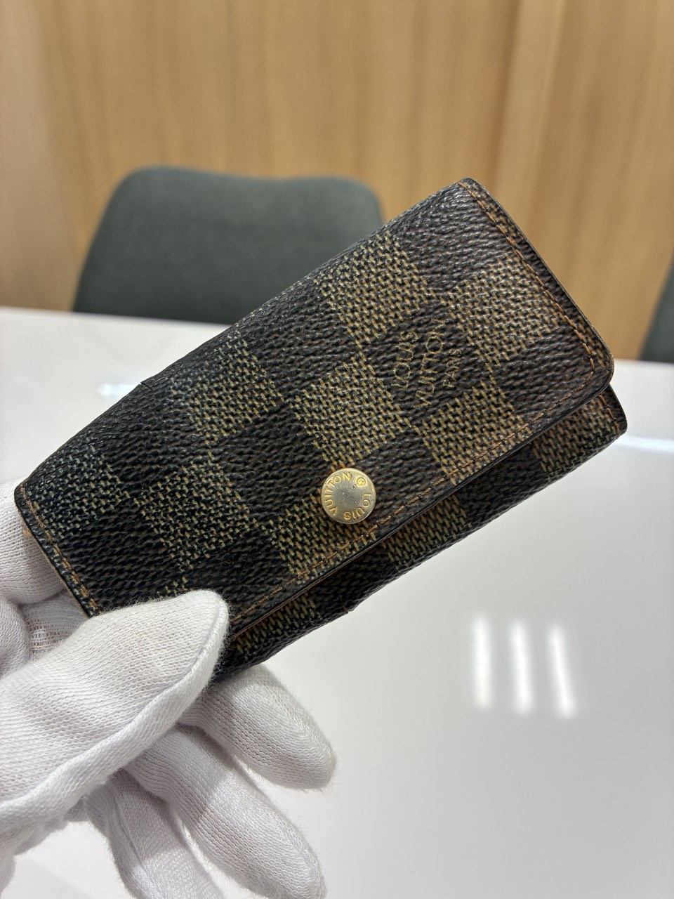 ルイヴィトン ダミエ ミュルティクレ4 キーケース N62631