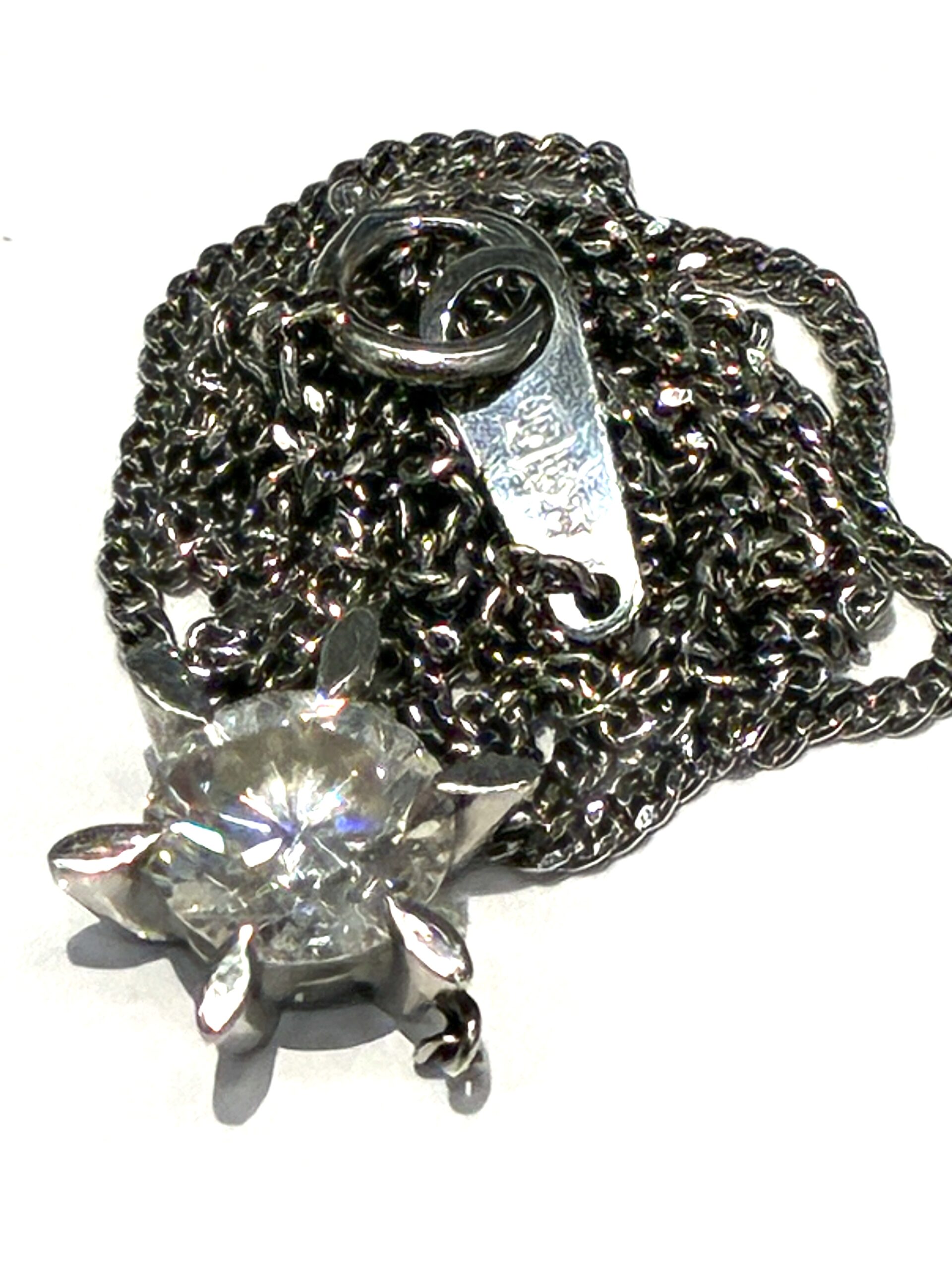 ダイヤモンドネックレス