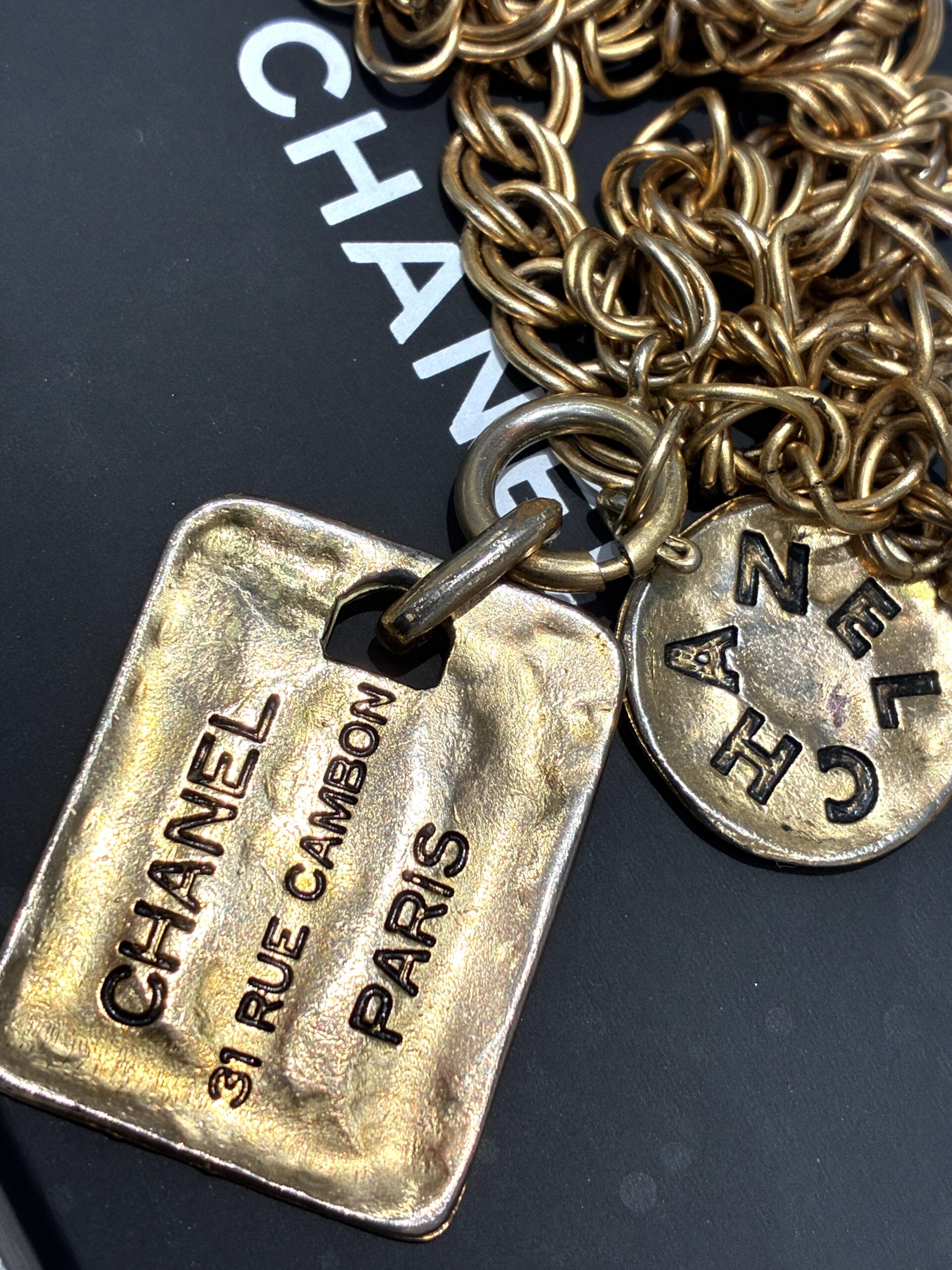 CHANEL　カンボンプレートネックレス