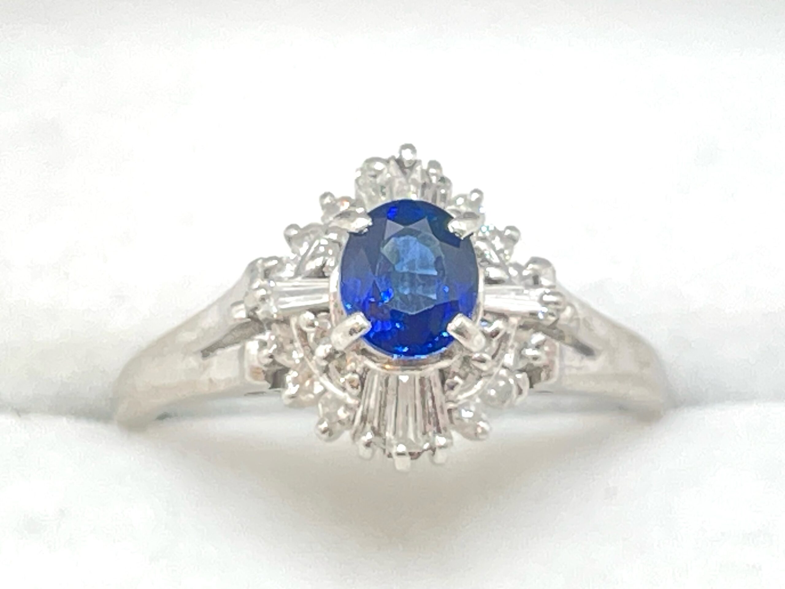 プラチナサファイアリング