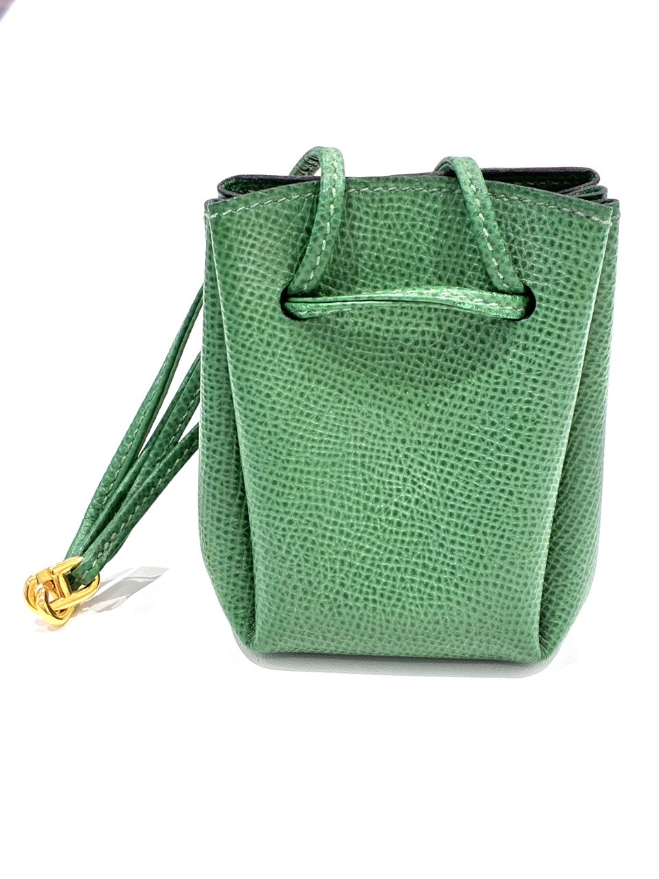 HERMÈS ヴェスパポーチ グリーン（クシュベル）小さな革小物に詰まったエルメスらしさ★ 清水町 三島市 サントムーン柿田川 ★