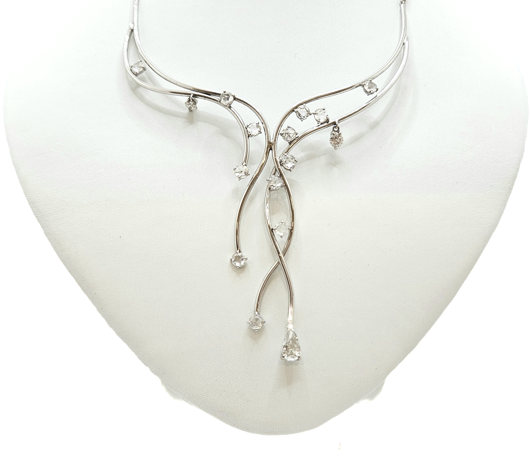 K18WGペアシェイプダイヤモンドネックレス D1.027ct D2.11ct