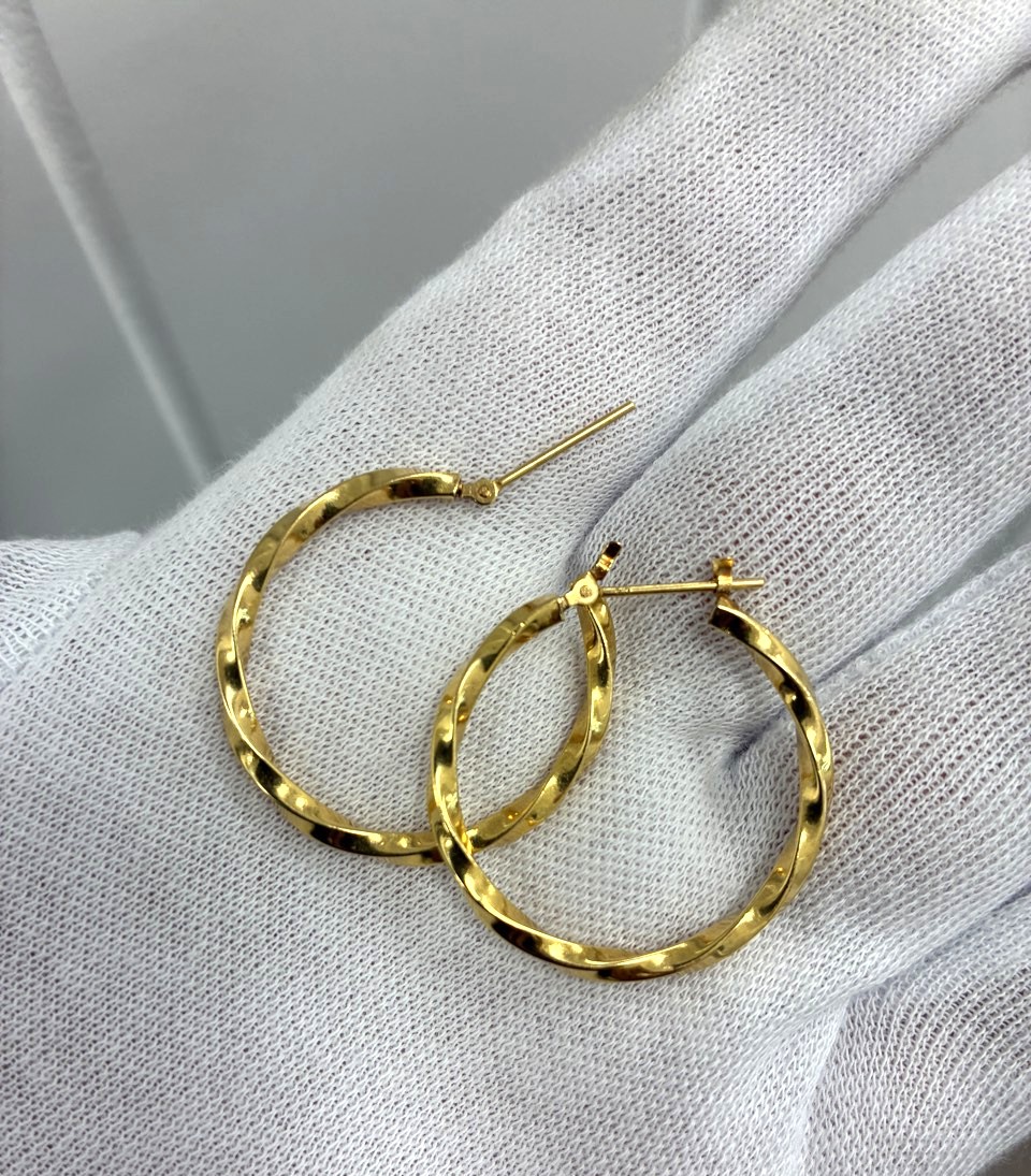 K18 ピアス