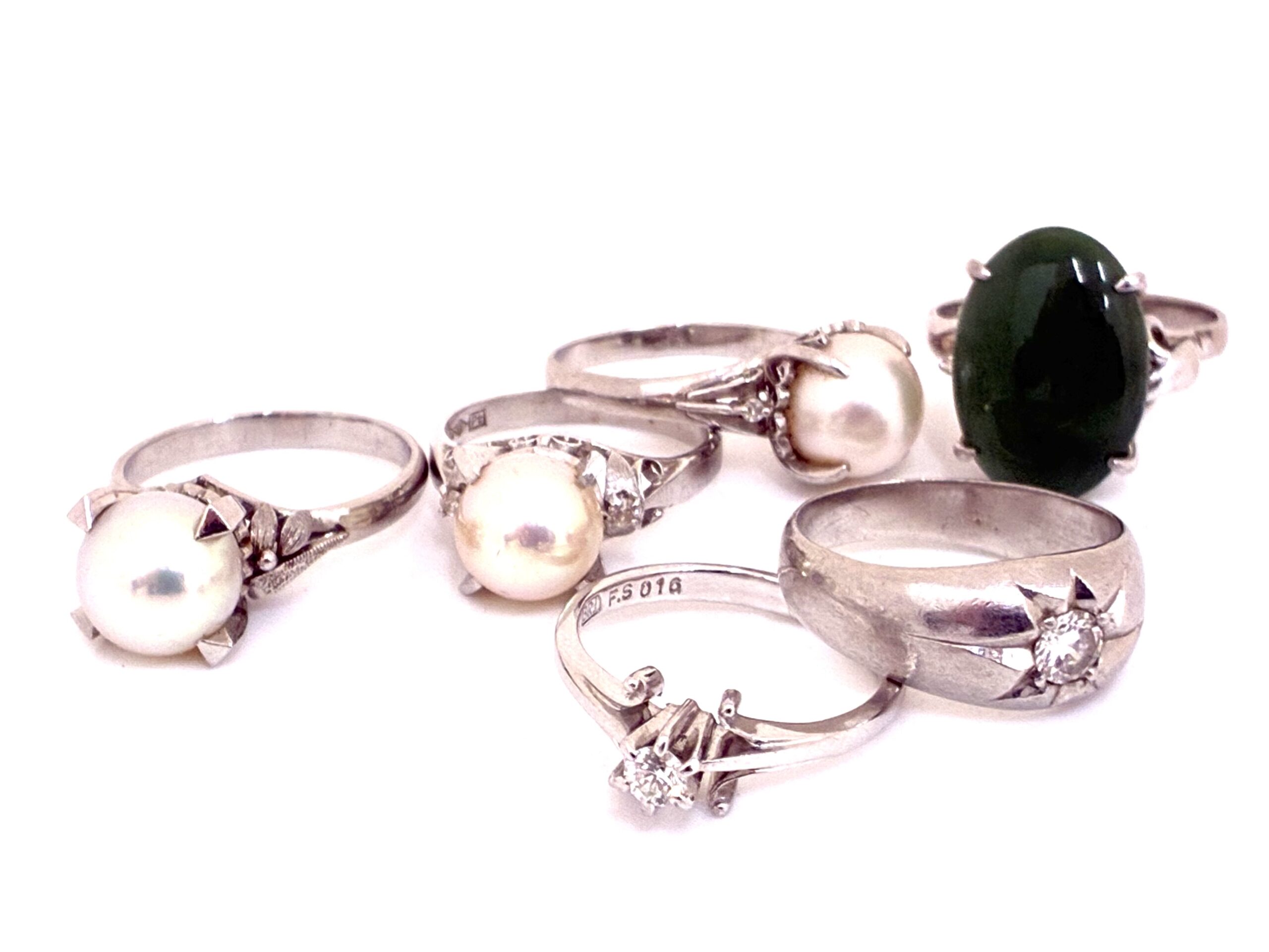 使わなくなったアクセサリー、捨てずにご相談ください🤗プラチナアクセサリー💍の高価買取なら『買取専門いちふじマックスバリュ熱海店』へ！【熱海市 伊豆市 伊東市 伊豆の国市 湯河原町 真鶴町 函南町 箱根町】
