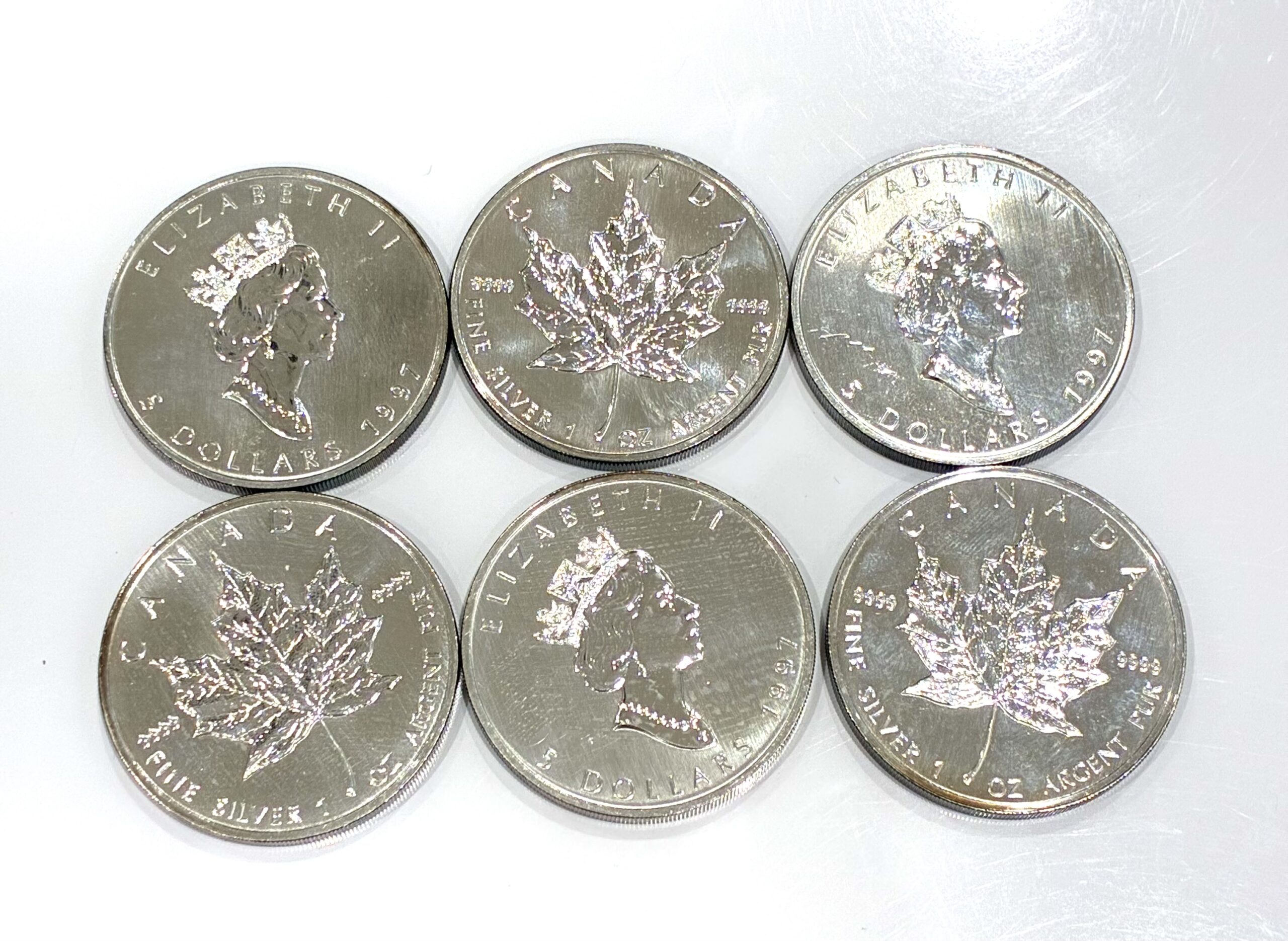 メープルリーフ銀貨1オンス