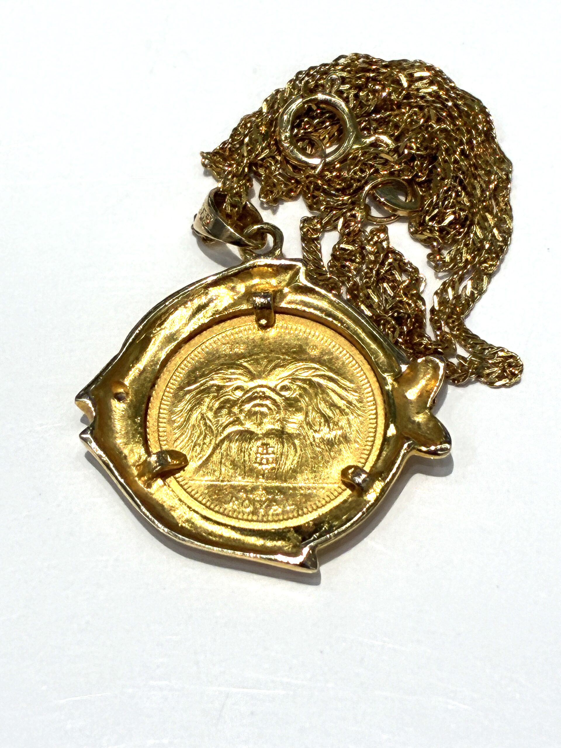 胸元に輝く純金！【ペキニーズ】のレリーフが美しいコインペンダントのご紹介！🐶✨【瑞穂町・武蔵村山市・東大和市・青梅市・所沢市・入間市の お買取りならいちふじジョイフル本田瑞穂店へ】